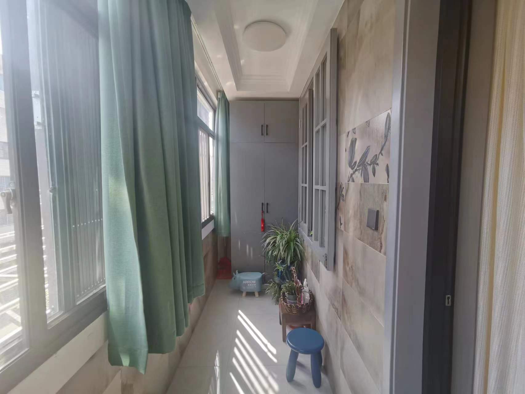 光明新村 3室1厅1卫 83.00m&sup2;