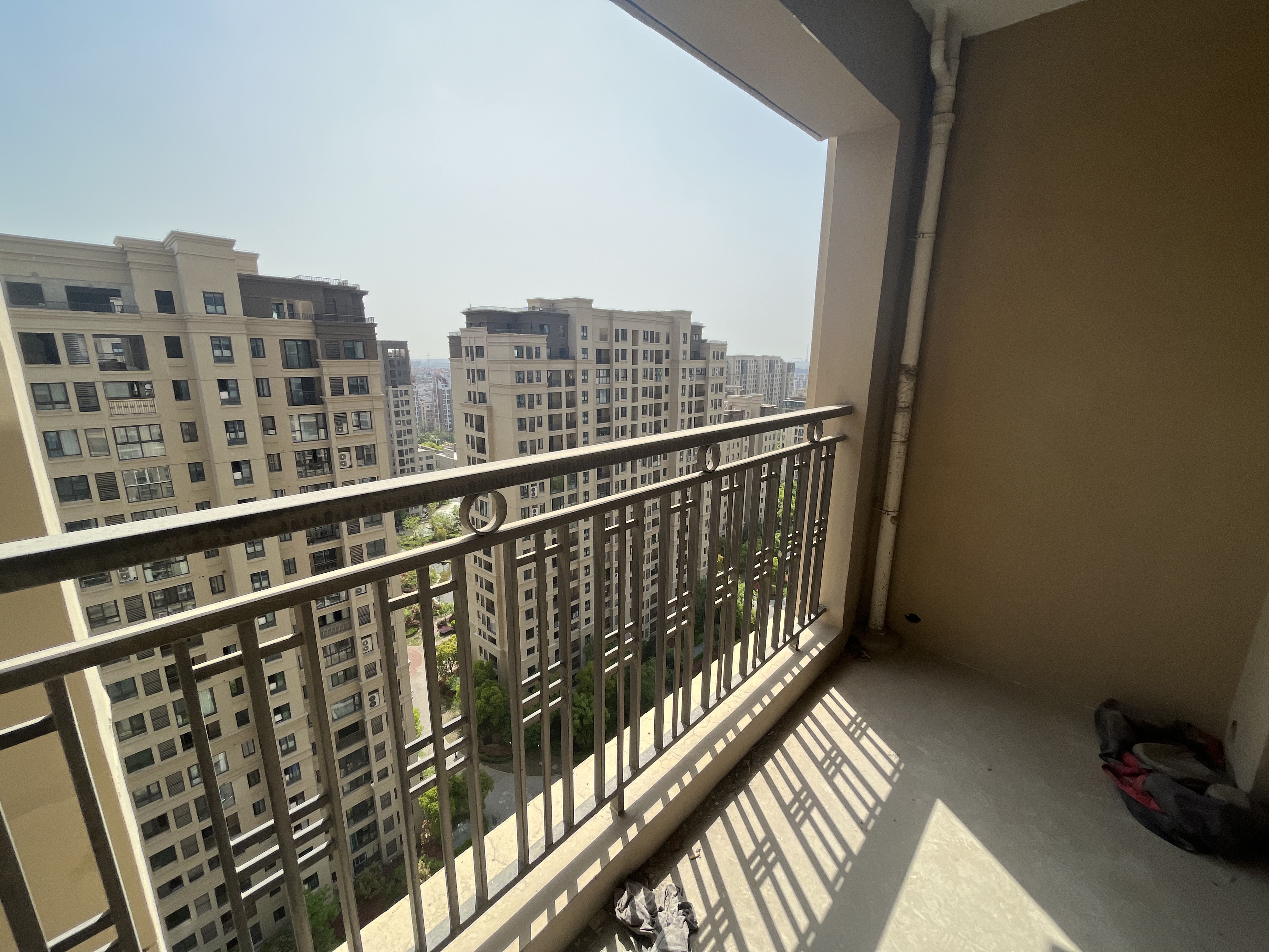 和融&bull;优山美地名邸 2室2厅1卫 88m&sup2;