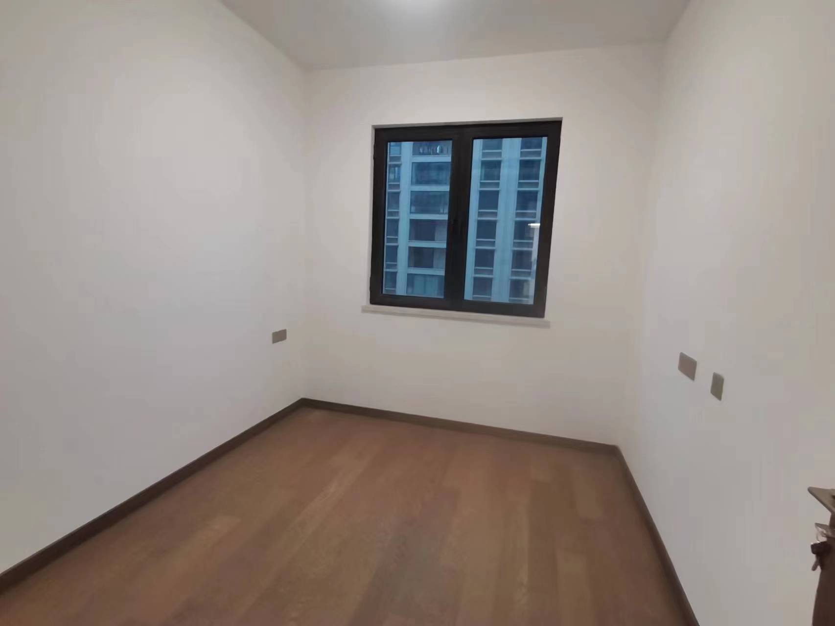 中海上东区 3室2厅2卫 125m&sup2;