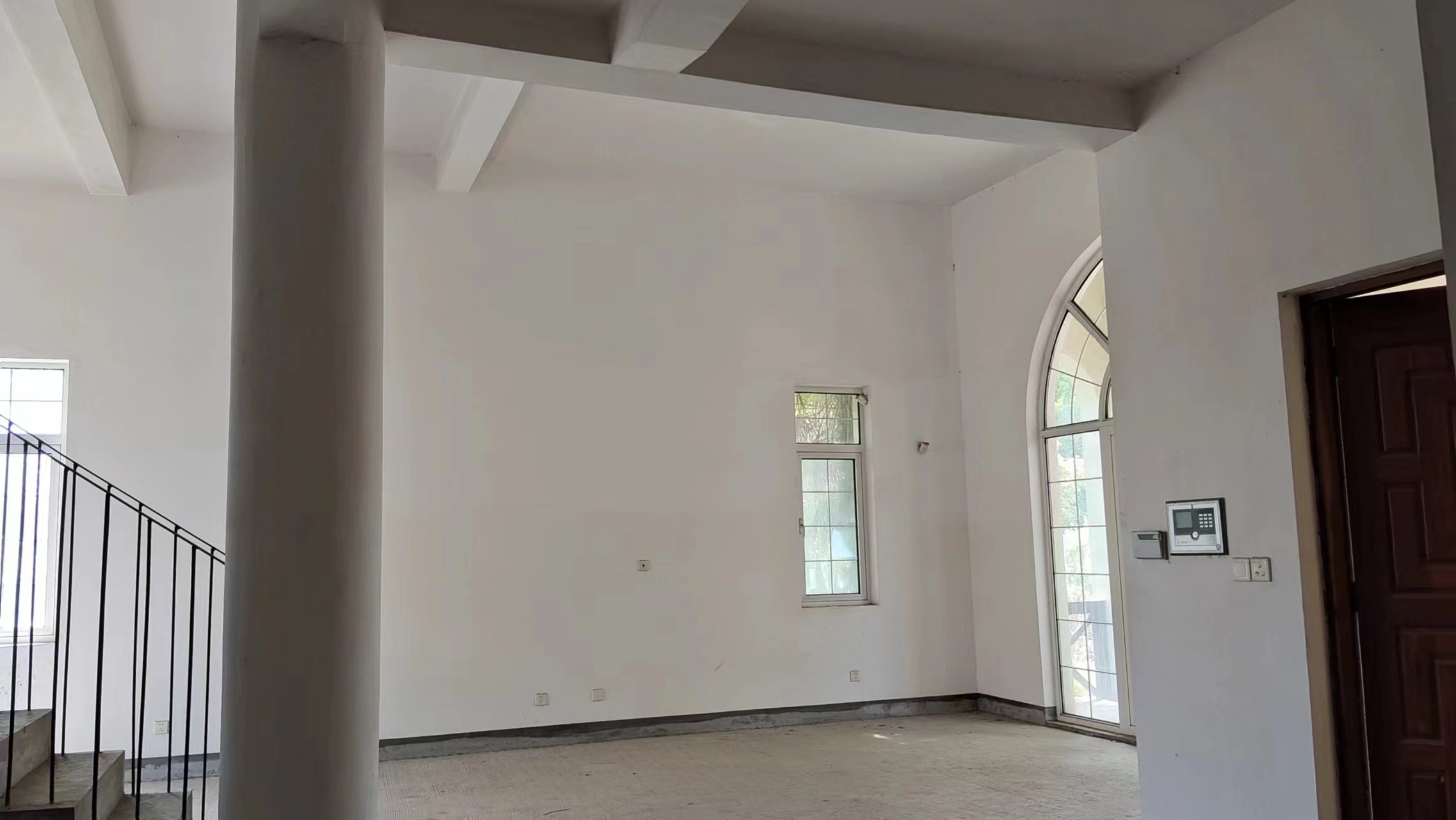 优山美地花园南区 5室2厅4卫 283.00m&sup2;