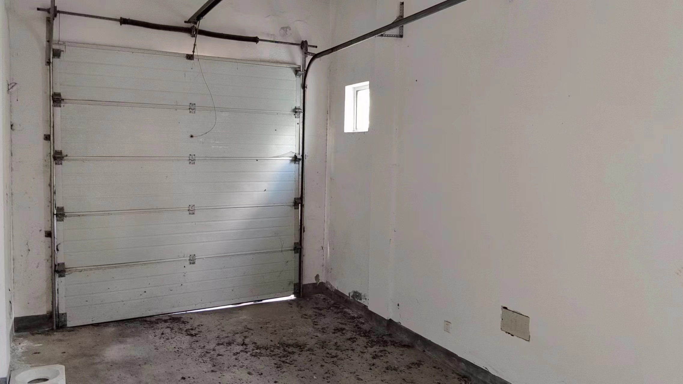 优山美地花园南区 5室2厅4卫 283.00m&sup2;
