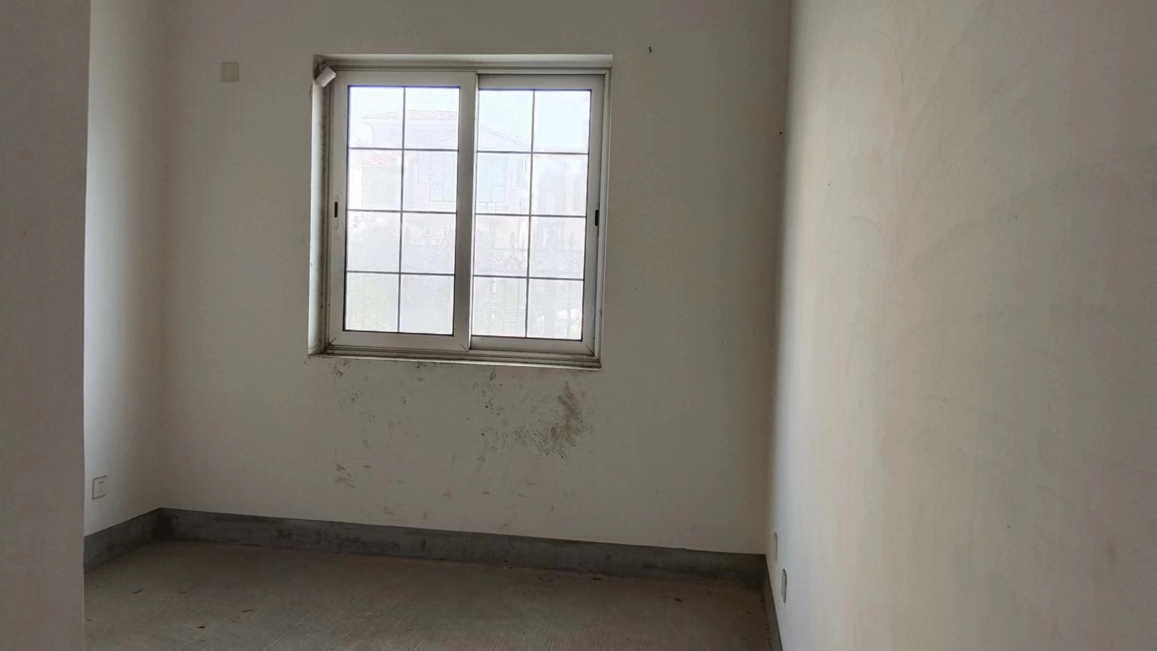 优山美地花园南区 5室2厅4卫 283.00m&sup2;