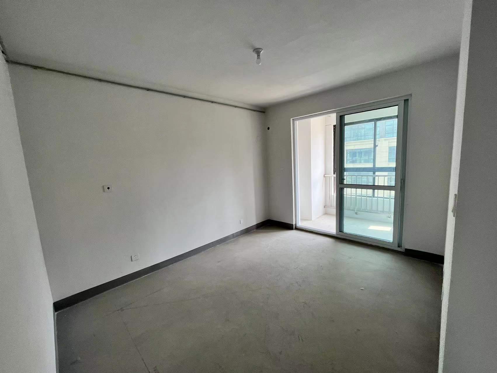 山芝庄新苑 2室2厅2卫 78.60m&sup2;
