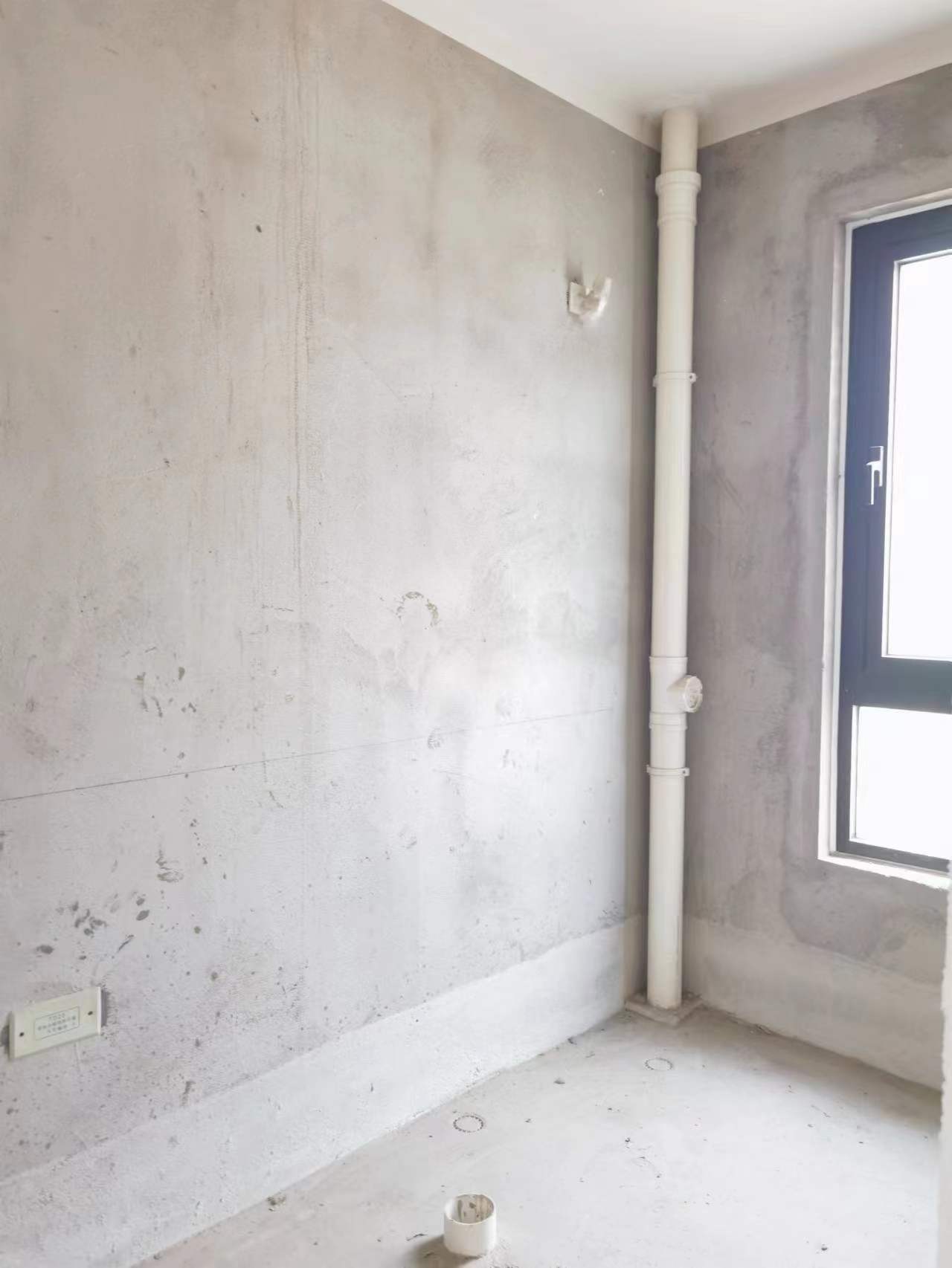 绿地新里城 4室2厅3卫 145.00m&sup2;