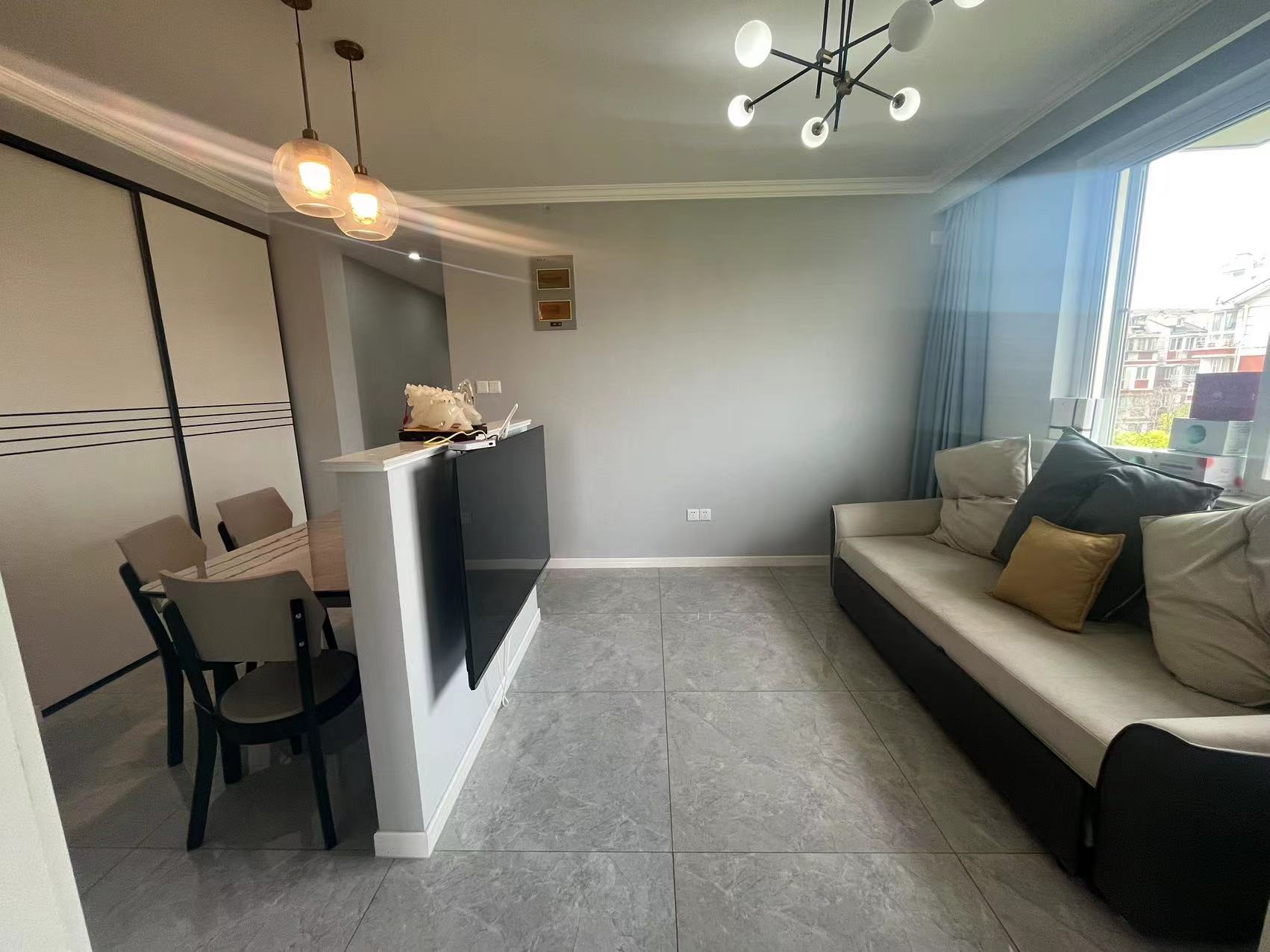 新港花苑西区 2室1厅1卫 61.10m&sup2;