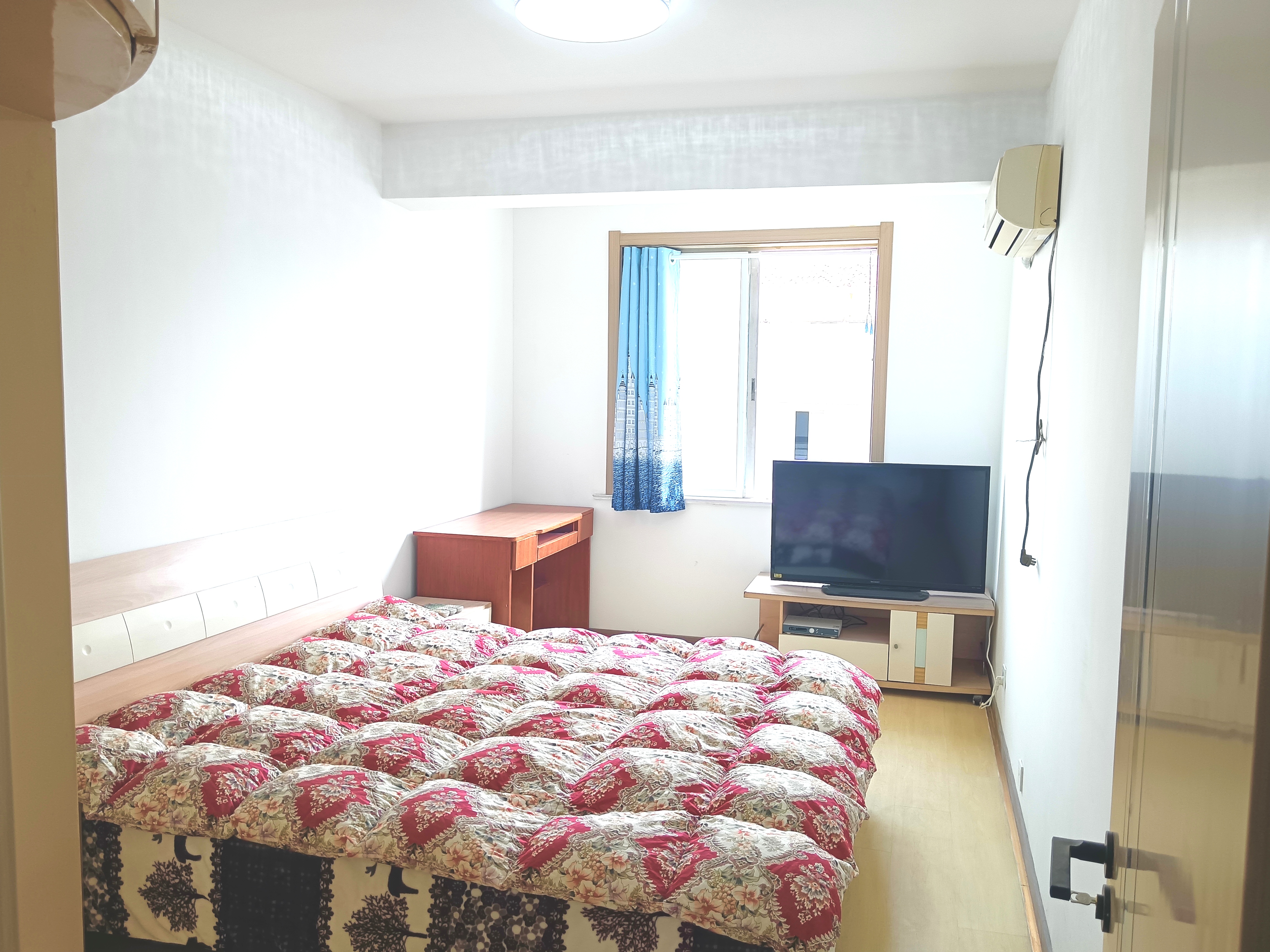 南川园新村 2室1厅1卫 62m&sup2;