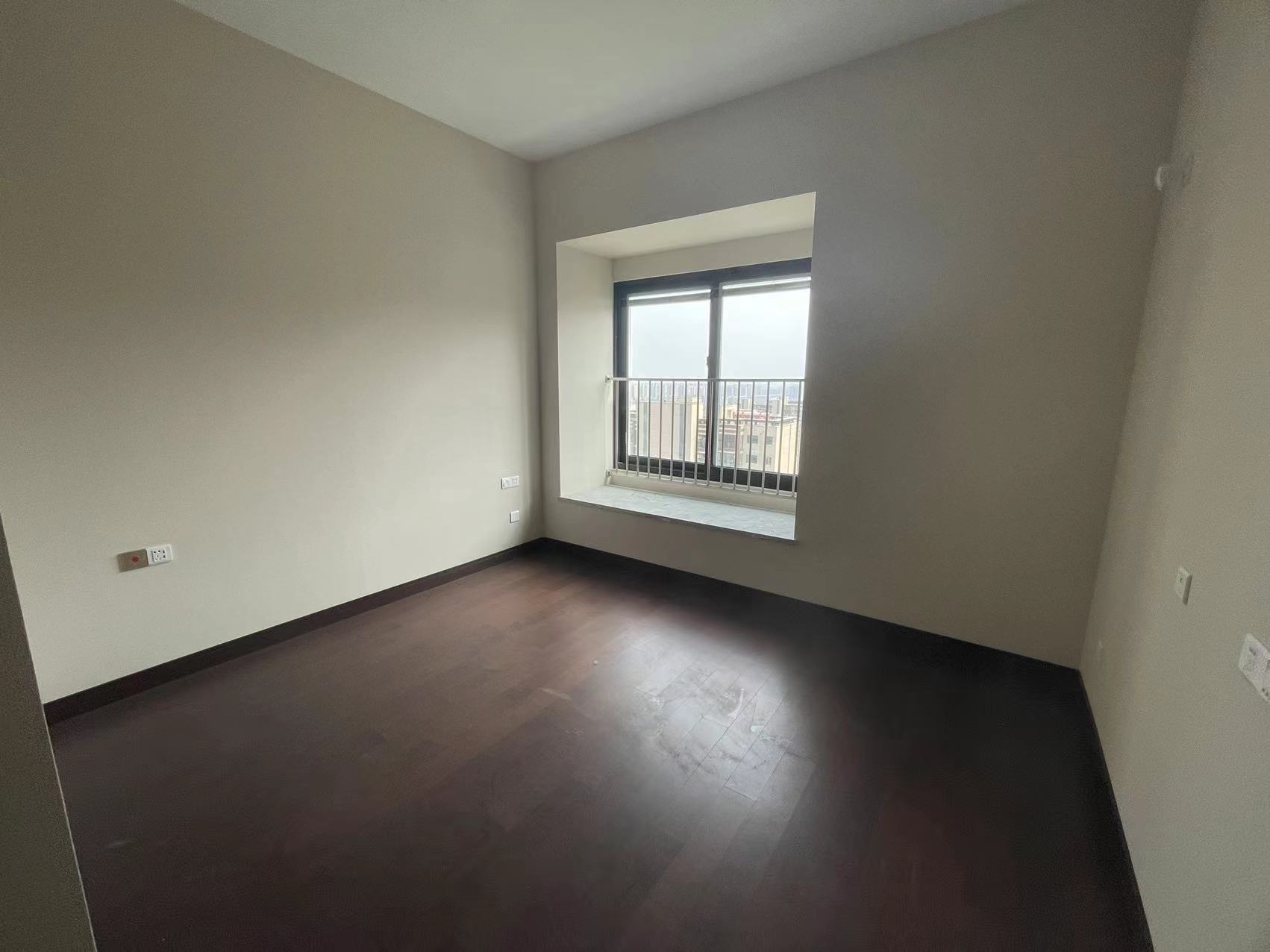 南通和风雅颂 5室2厅2卫 187m&sup2;