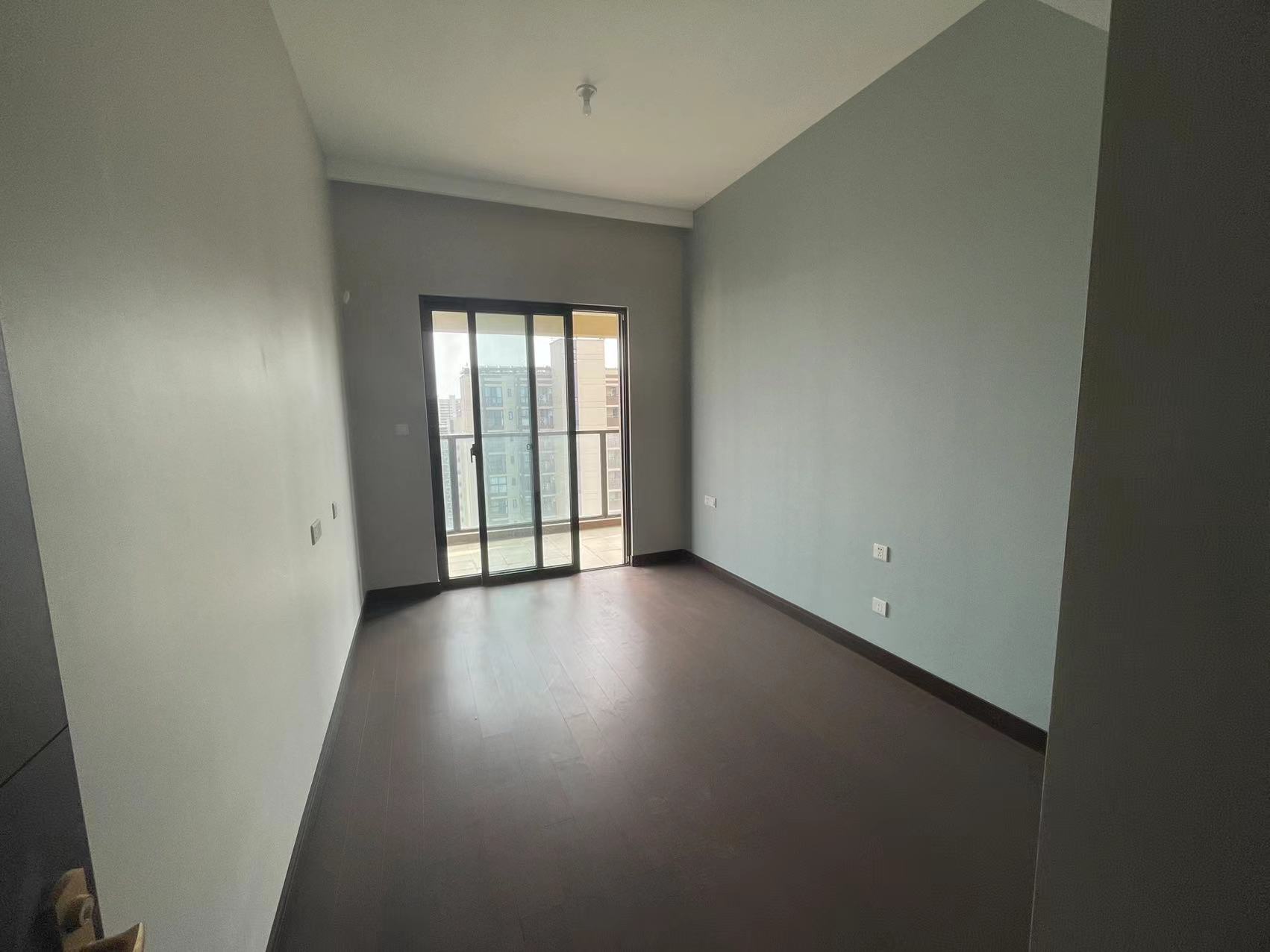 南通和风雅颂 5室2厅2卫 187m&sup2;
