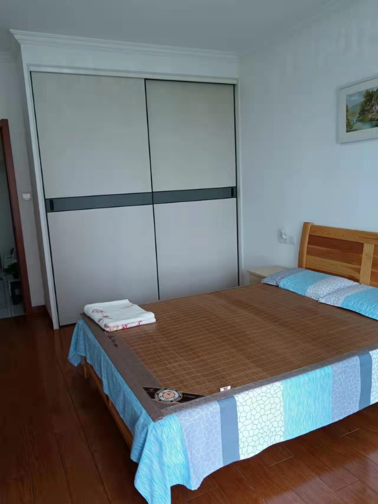 白龙花苑 2室1厅1卫 94m&sup2;