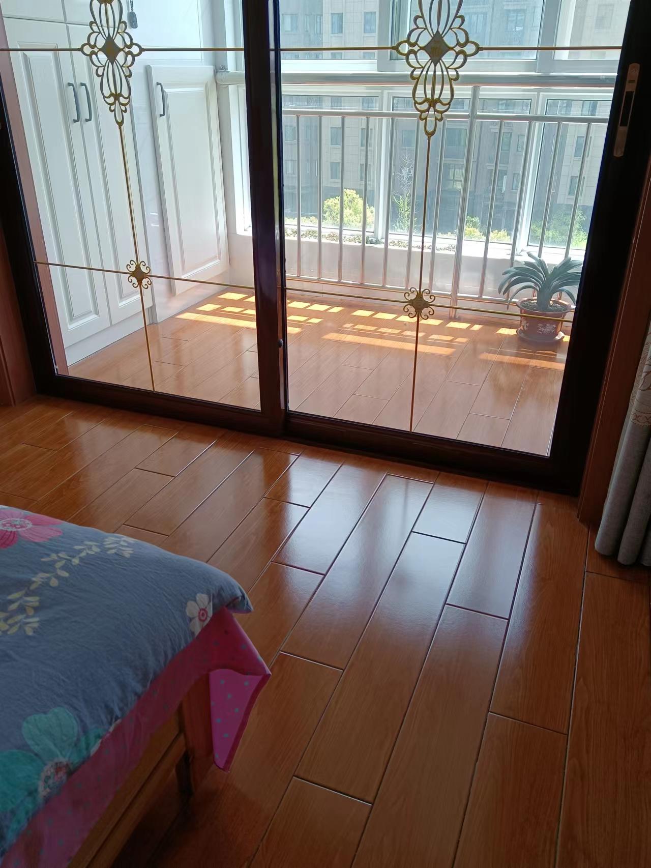 白龙花苑 2室1厅1卫 94m&sup2;