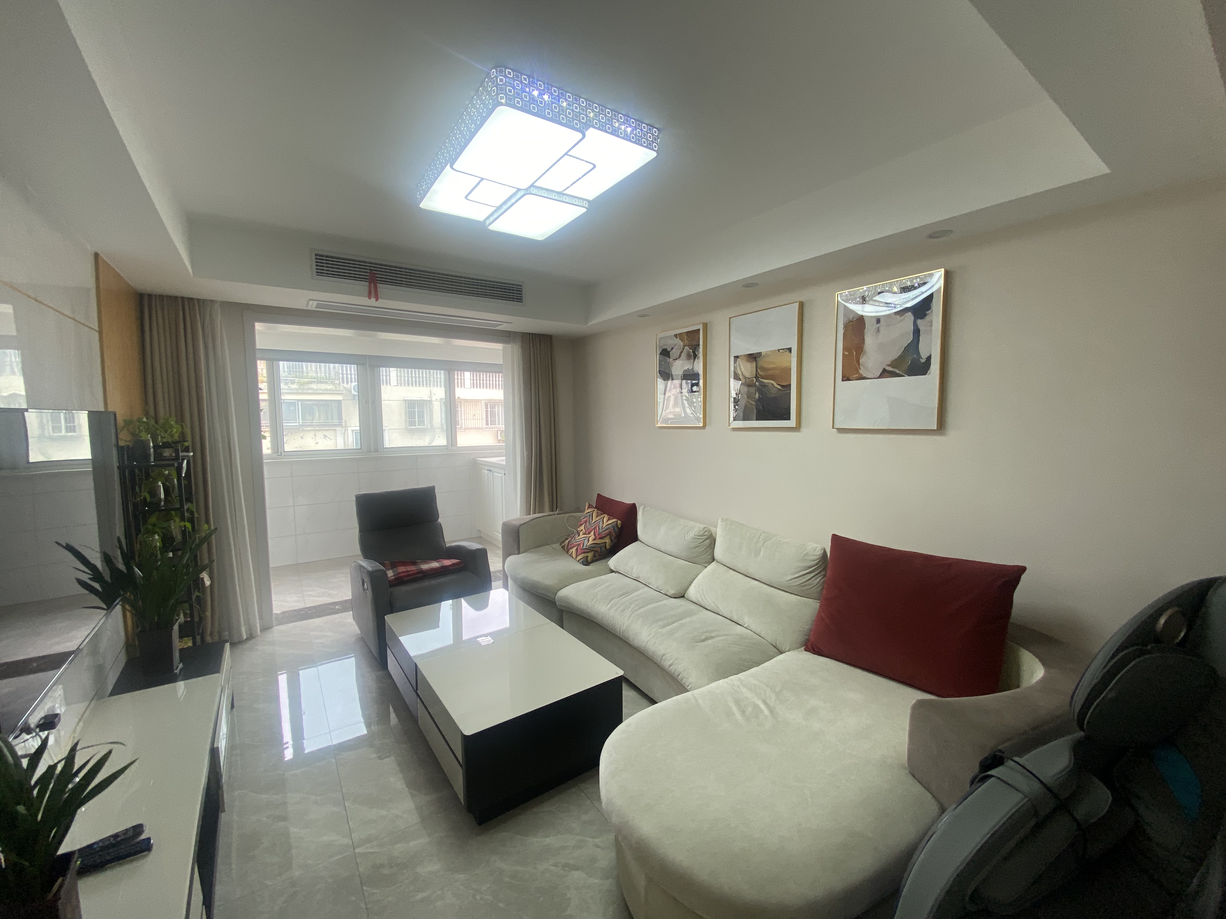 城港花苑西区 3室2厅1卫 92.8m&sup2;