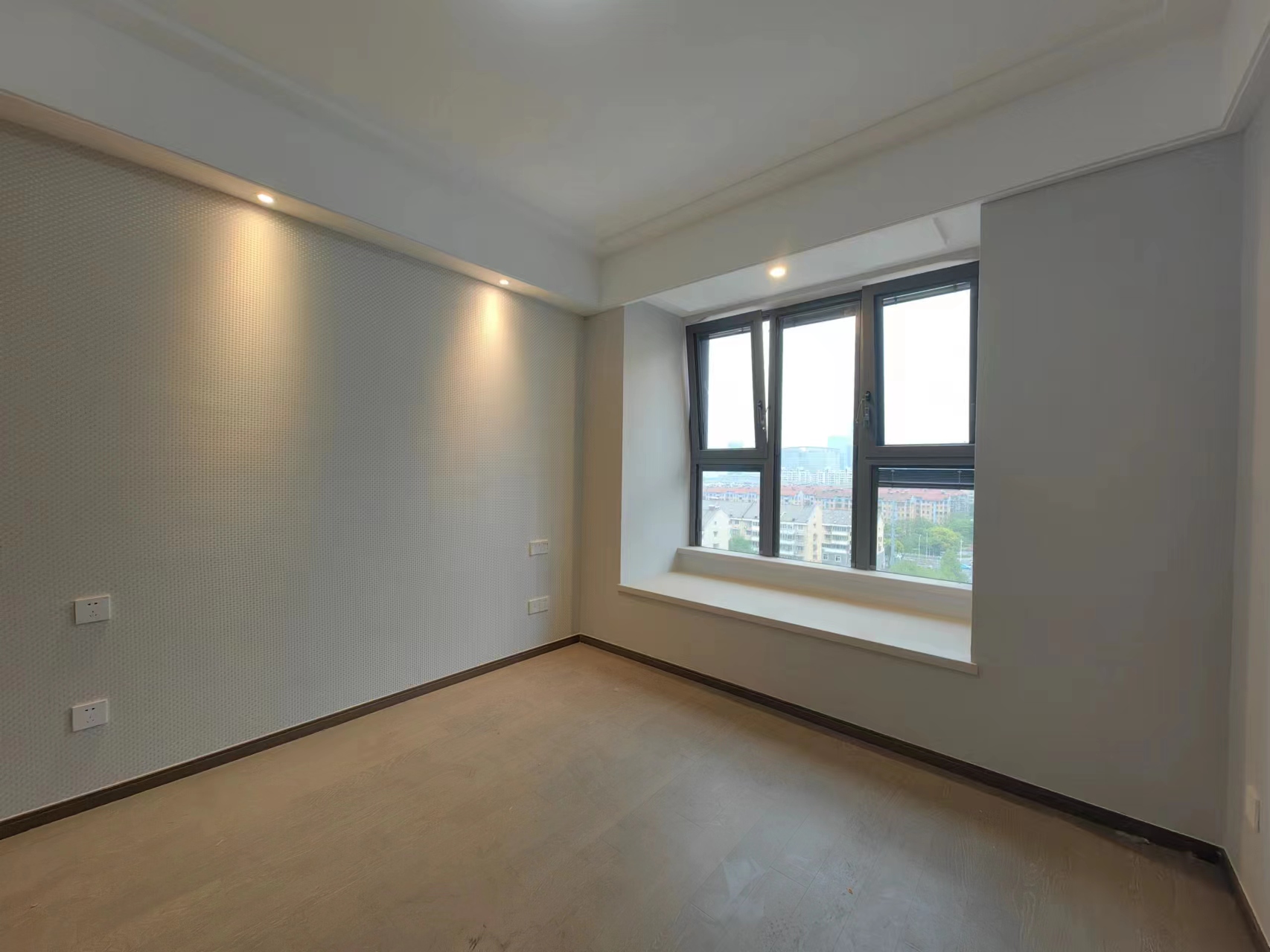 绿城&middot;晓风印月 5室2厅32卫 202.32m&sup2;