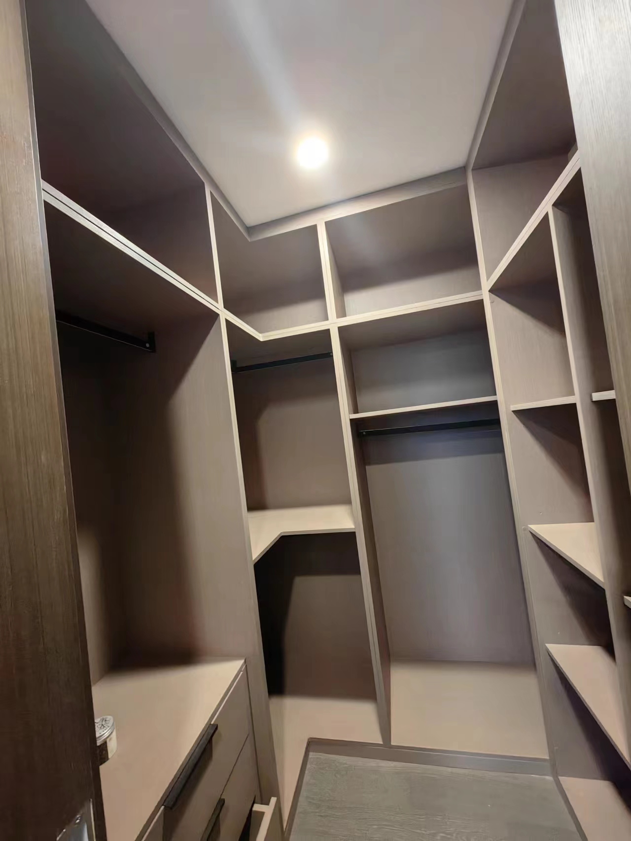 绿城&middot;晓风印月 5室2厅32卫 202.32m&sup2;