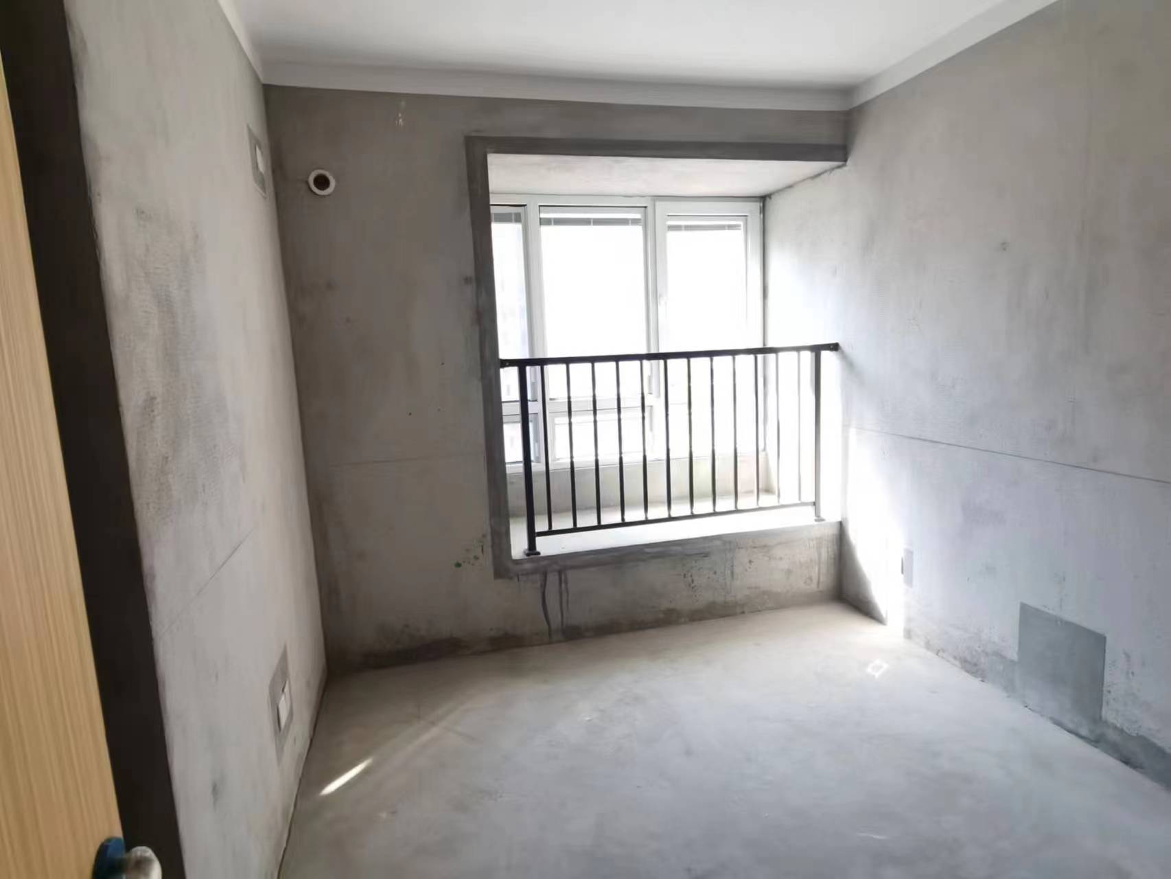 佳源都市 3室2厅2卫 98m&sup2;