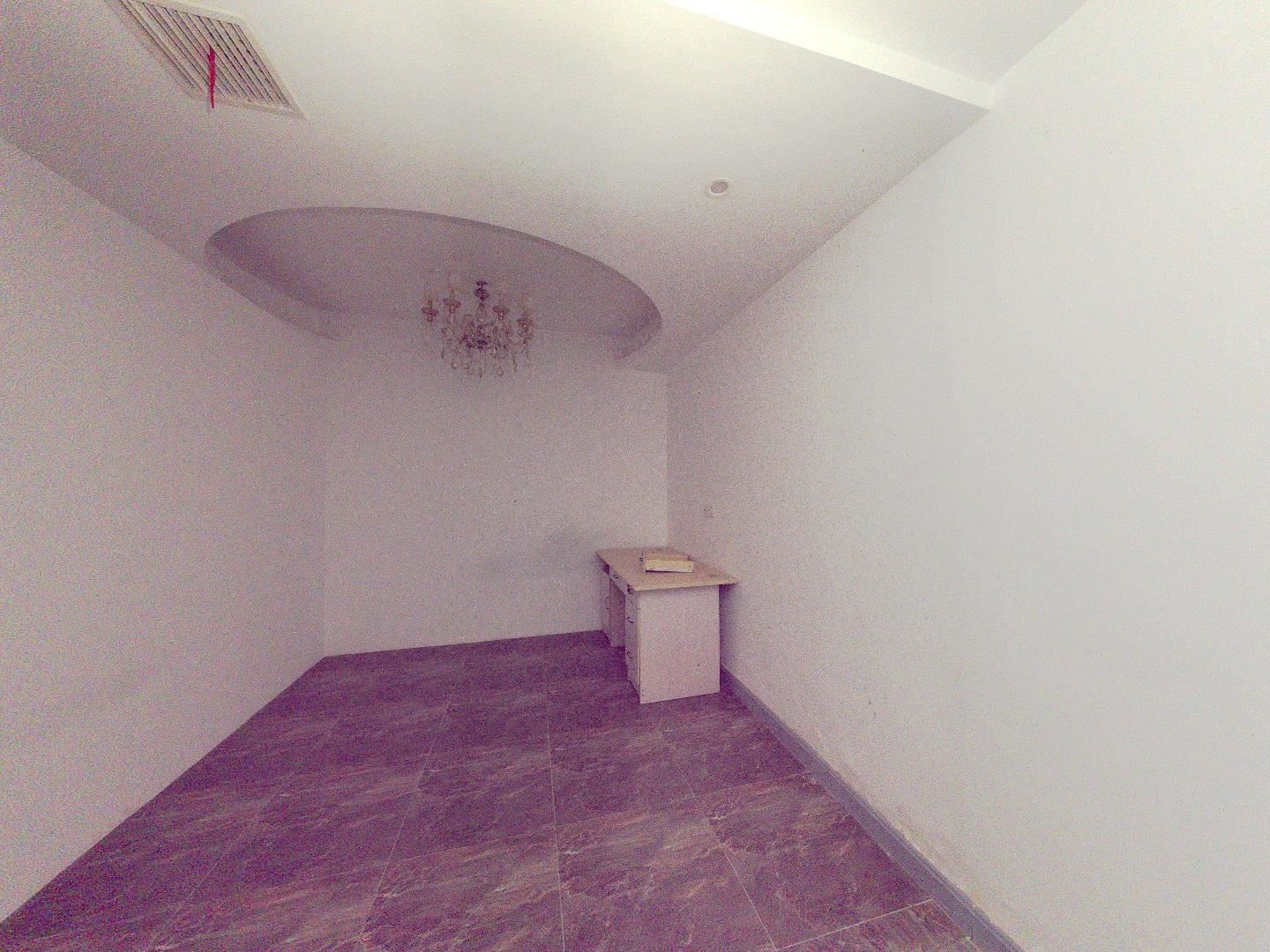 中南世纪城北区 4室2厅1卫 157m&sup2;