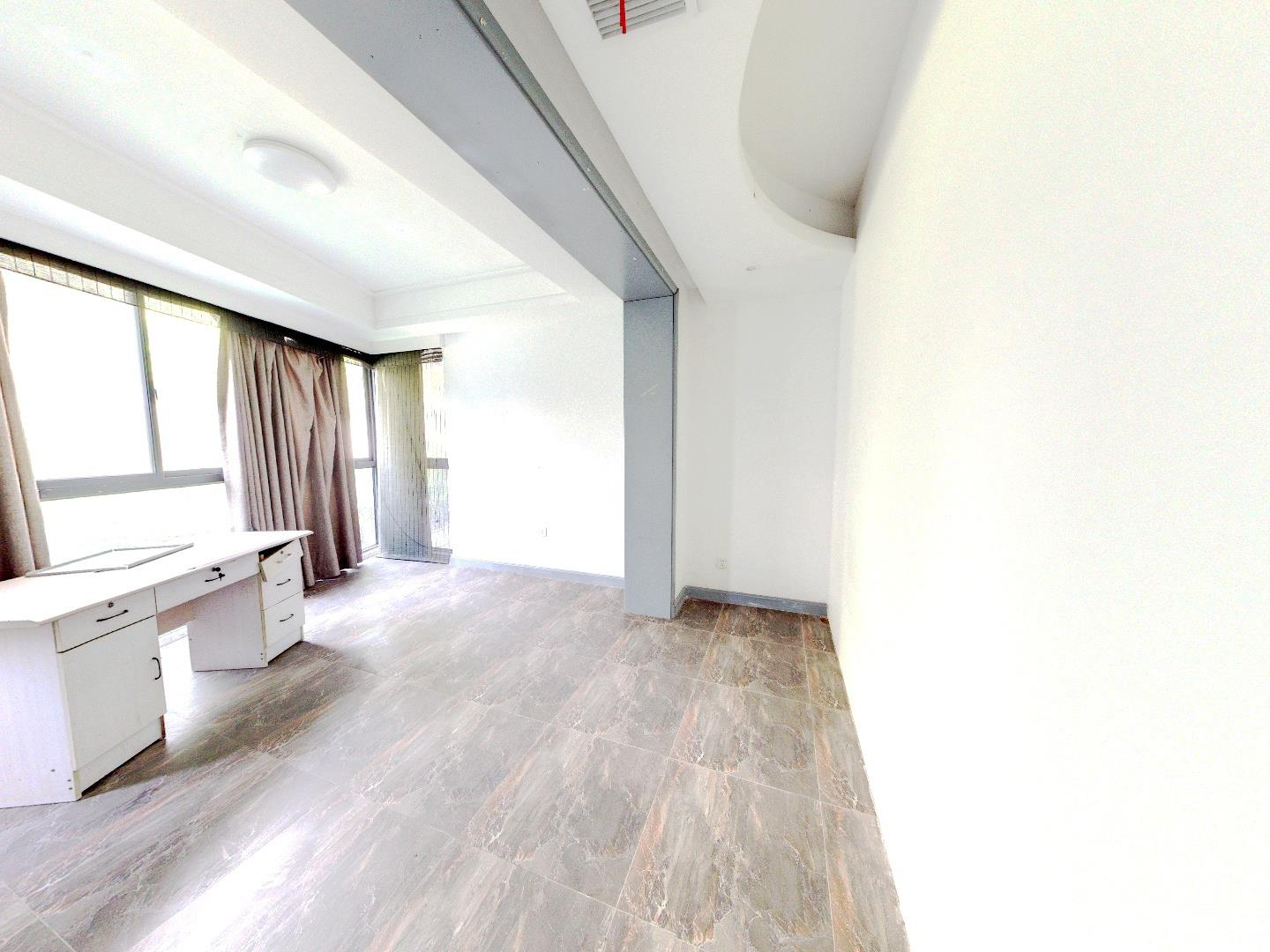 中南世纪城北区 4室2厅1卫 157m&sup2;
