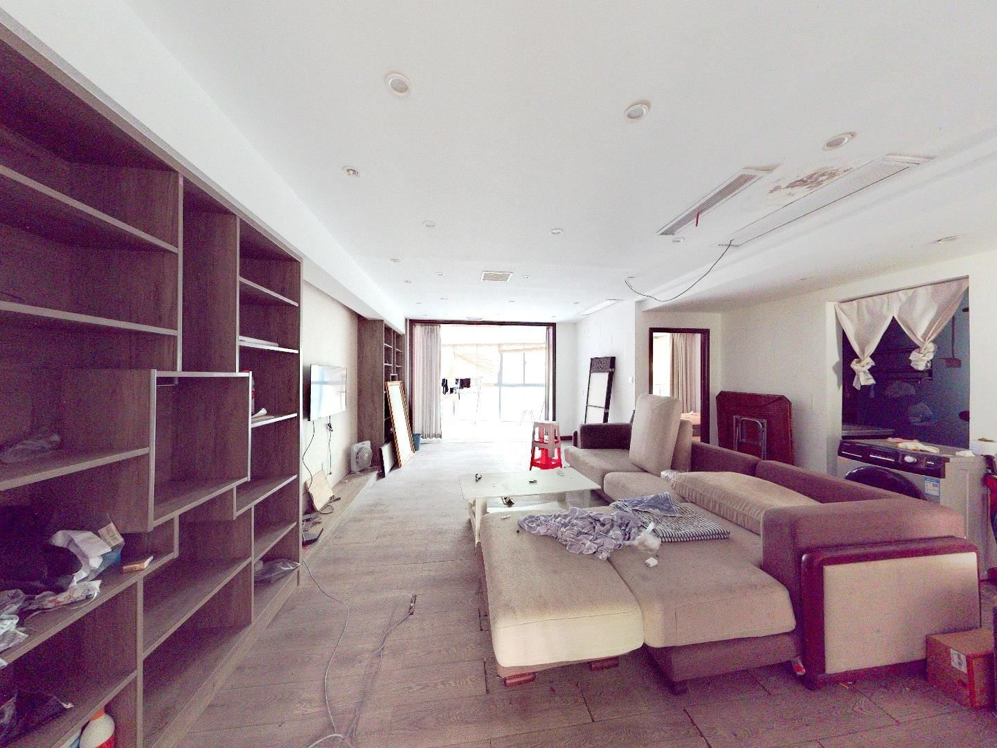 中南世纪城北区 4室2厅1卫 157m&sup2;