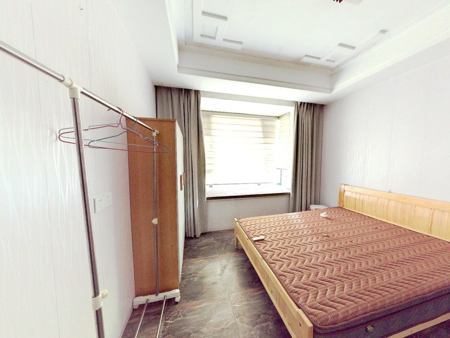 中南世纪城北区 4室2厅1卫 157m&sup2;