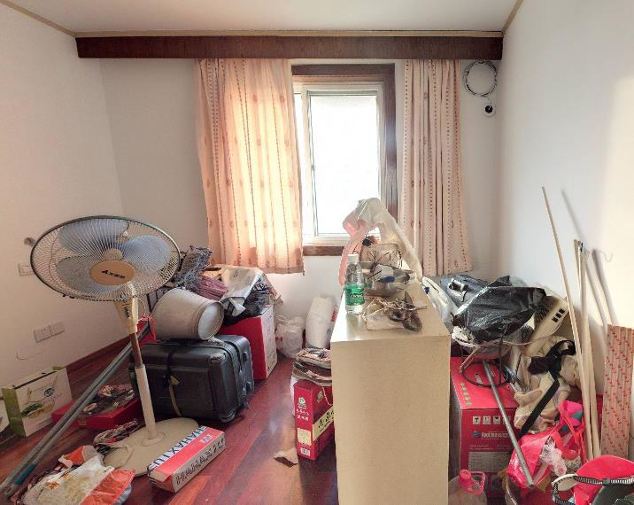外滩小区 5室2厅2卫 210m&sup2;