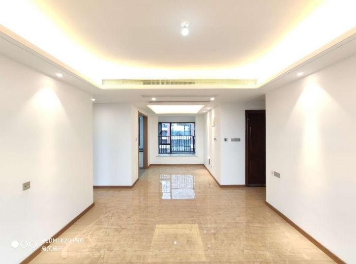 佳期漫 3室2厅2卫 120.00m&sup2;