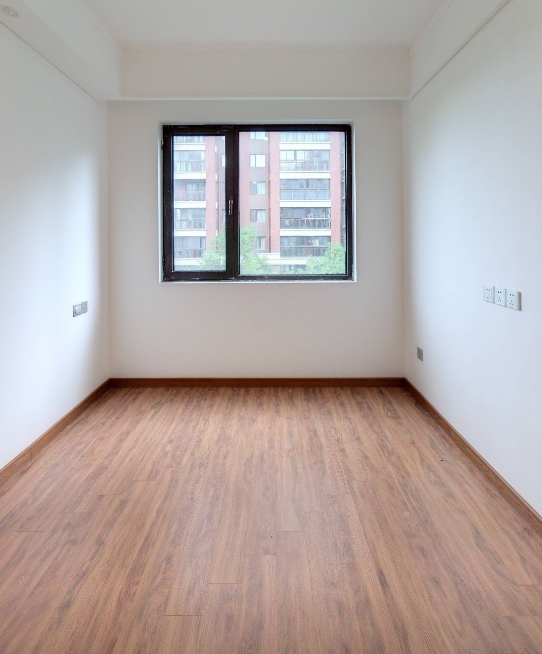 佳期漫 3室2厅2卫 120.00m&sup2;