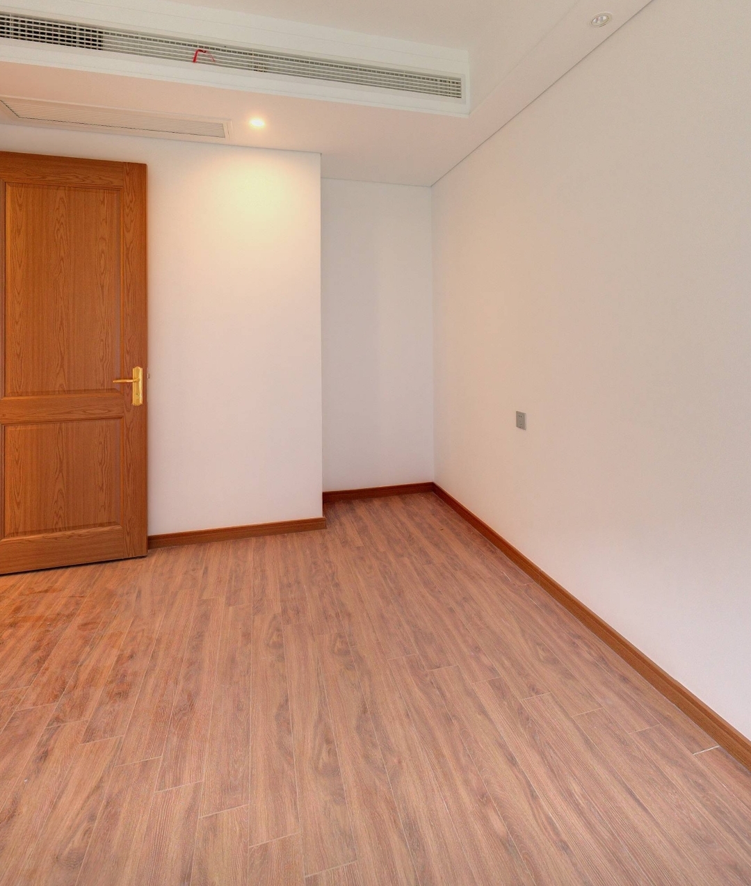佳期漫 3室2厅2卫 120.00m&sup2;