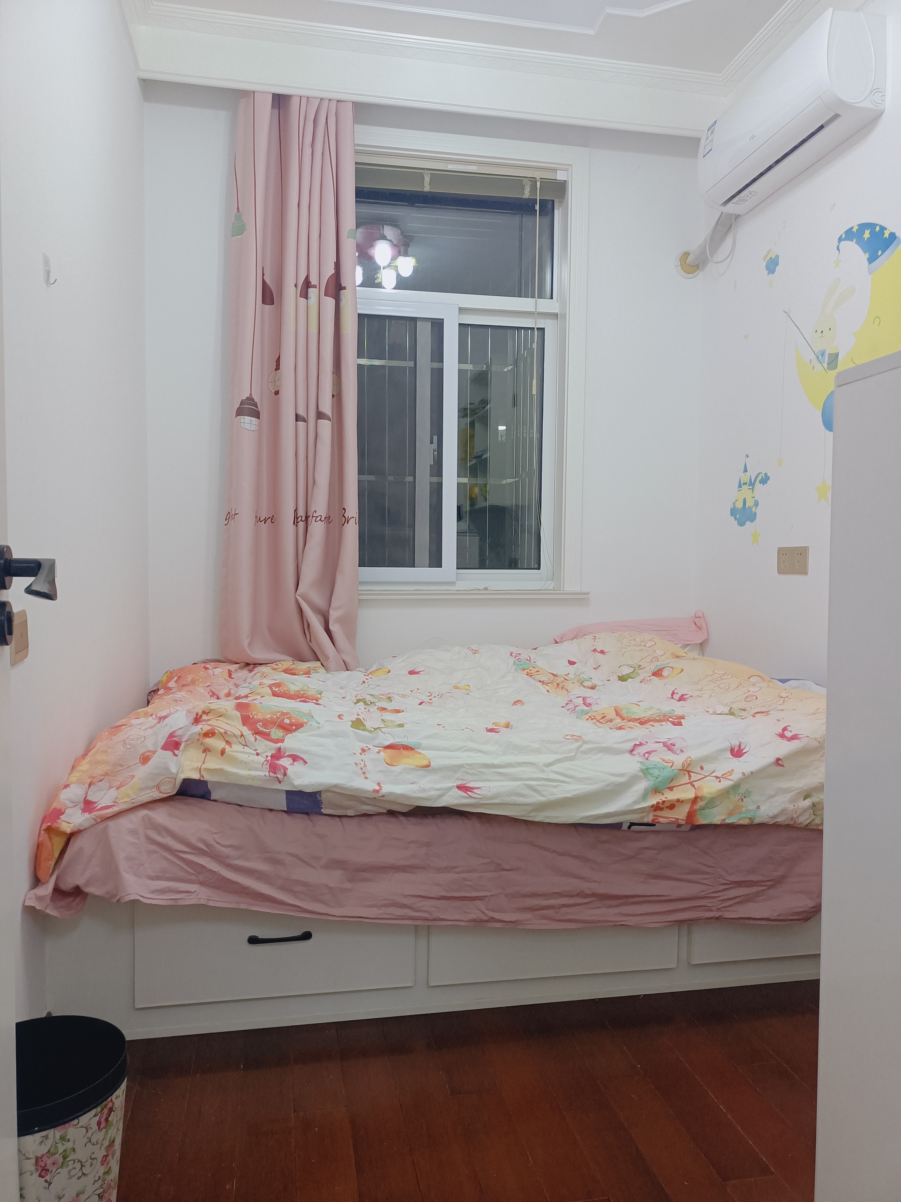 振兴花园 2室2厅1卫 90.8m&sup2;