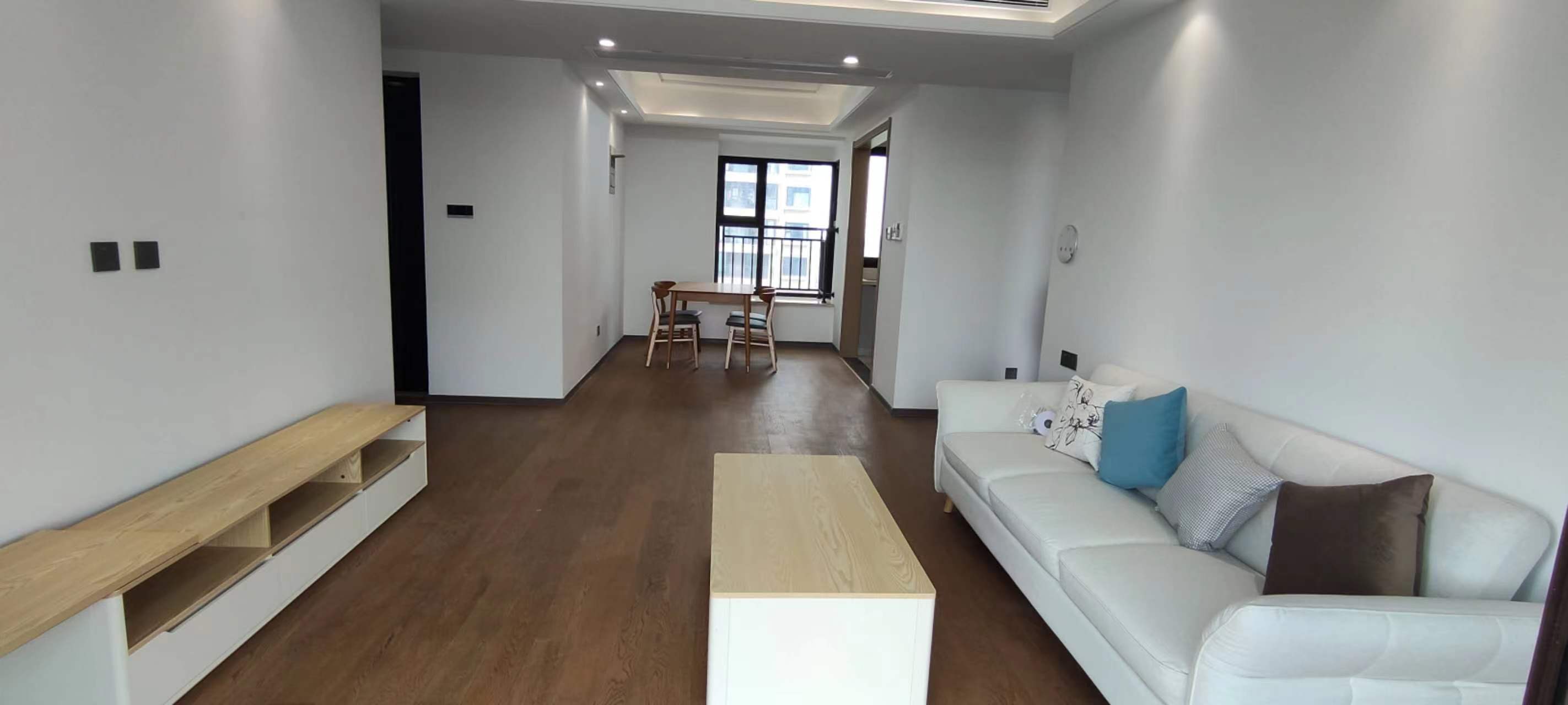 春风南岸西园 4室2厅2卫 140m²