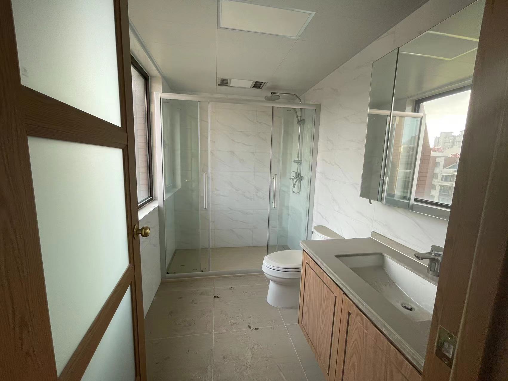 佳期漫 5室2厅2卫 200.00m&sup2;