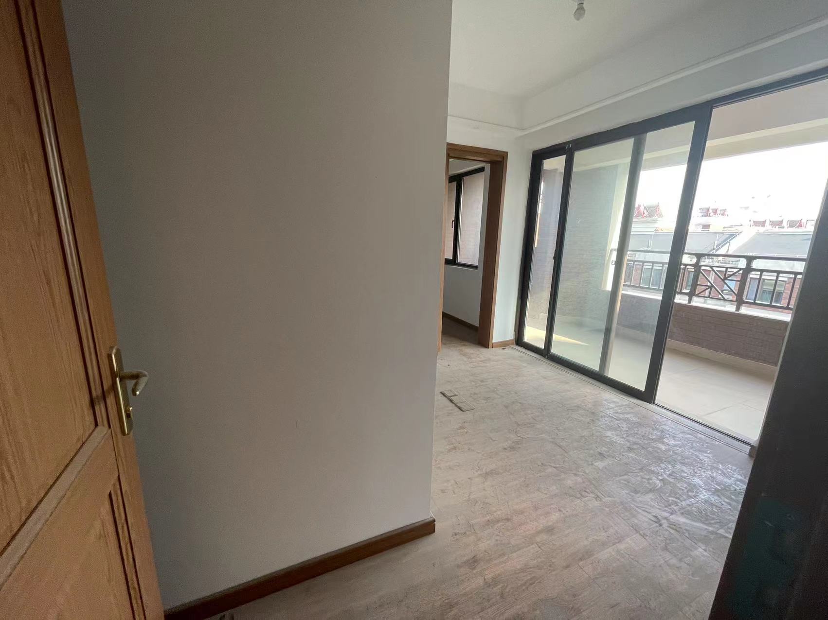 佳期漫 5室2厅2卫 200.00m&sup2;