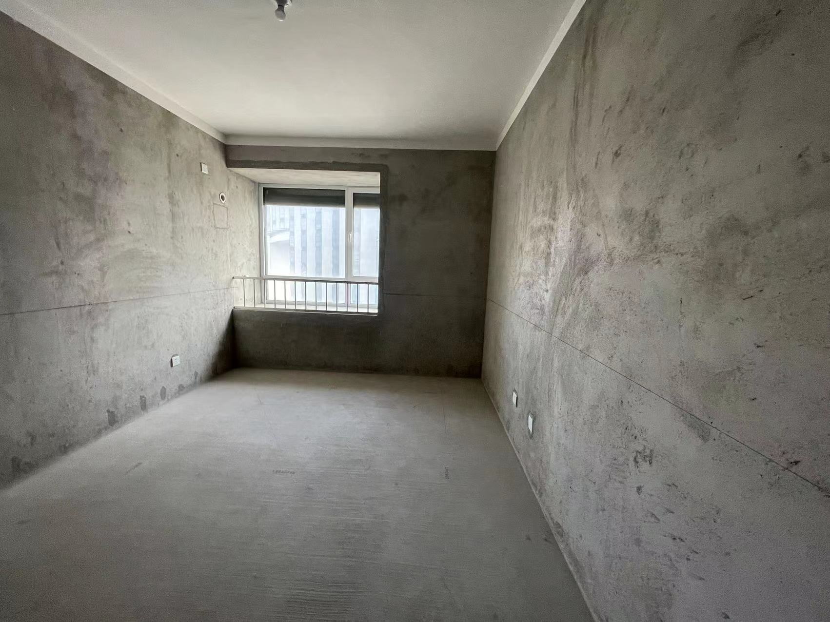 富都豪园 3室2厅2卫 119m&sup2;