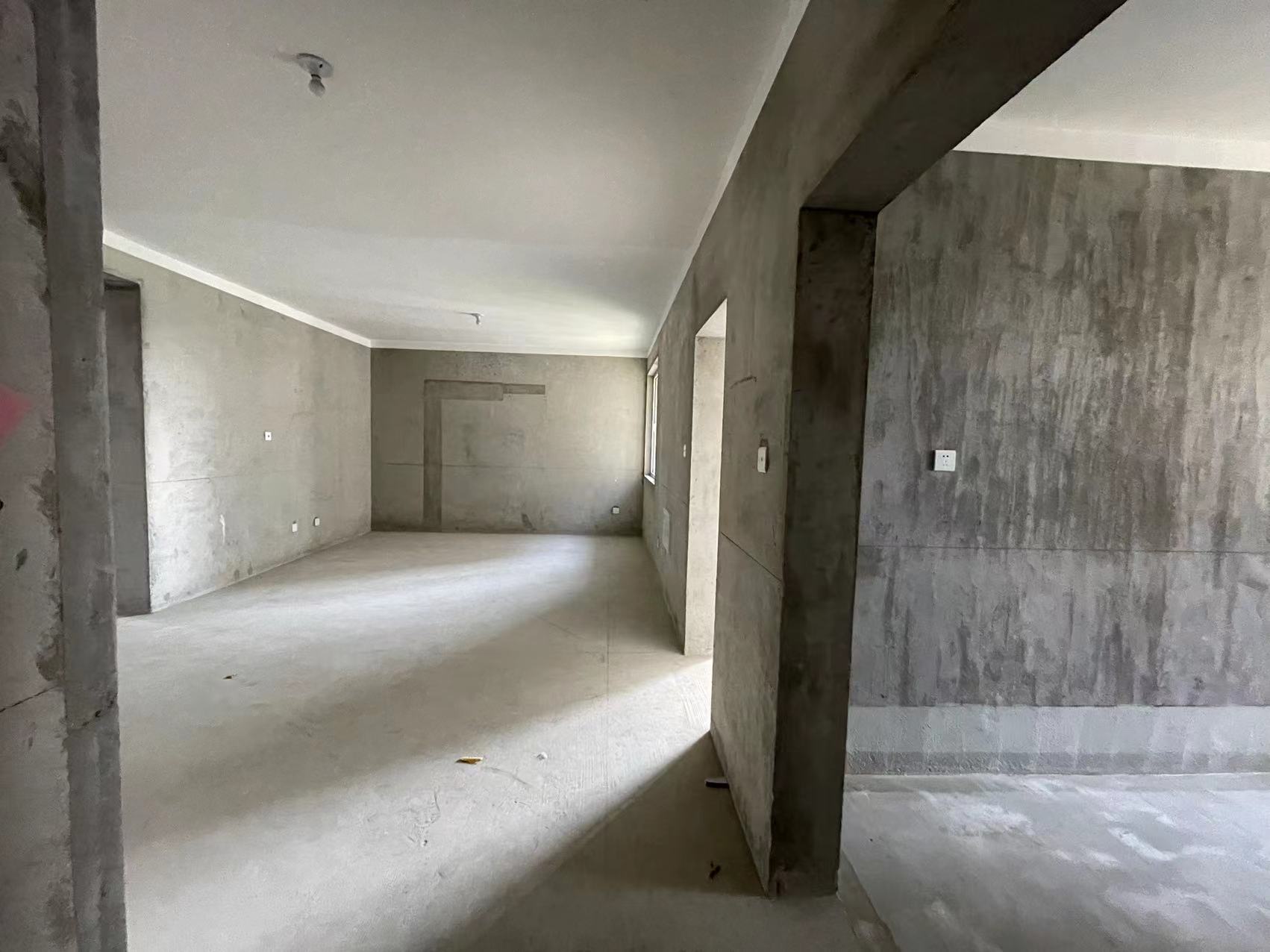 富都豪园 3室2厅2卫 119m&sup2;