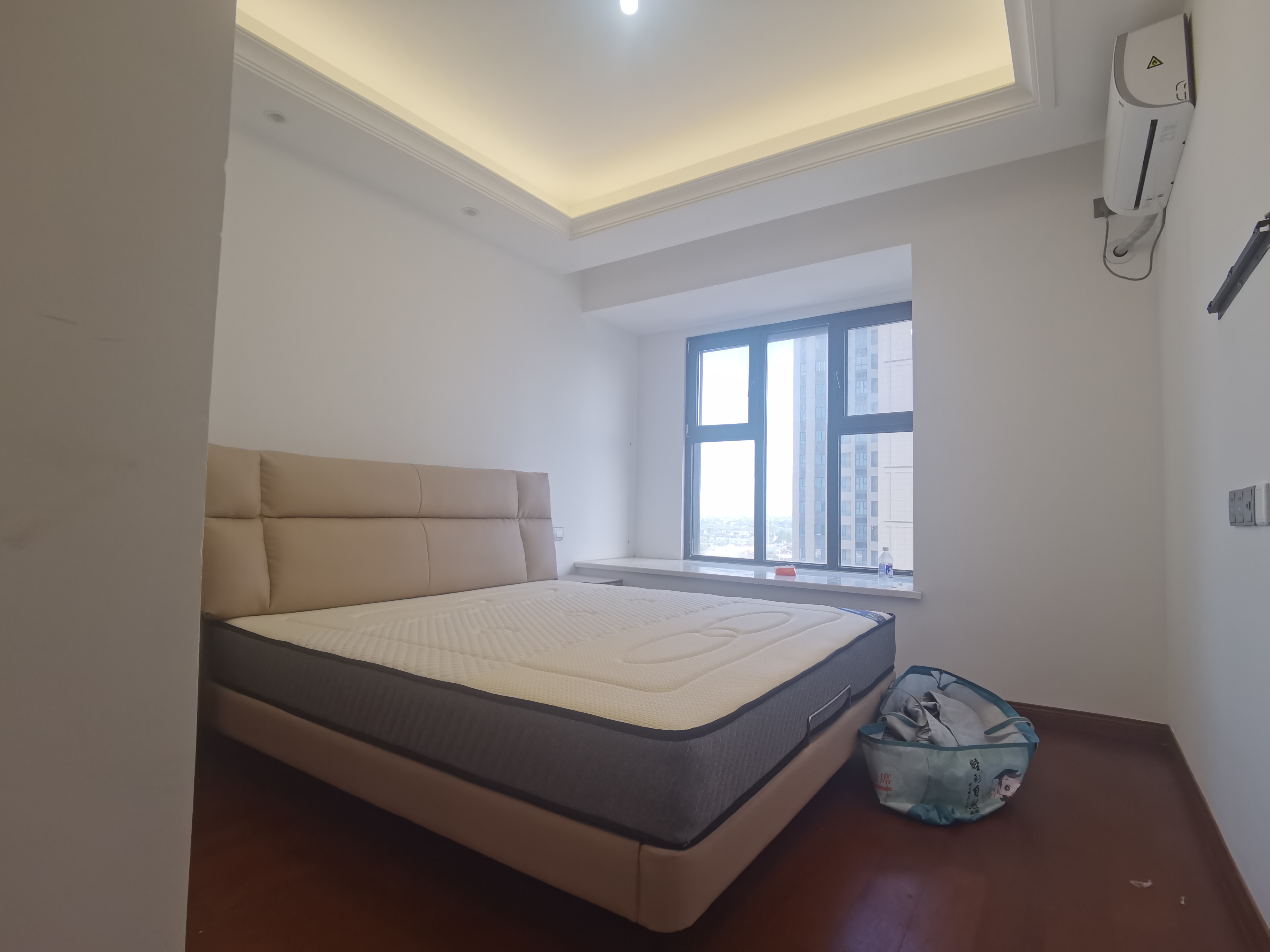 富力院士廷 3室2厅2卫 109m&sup2;