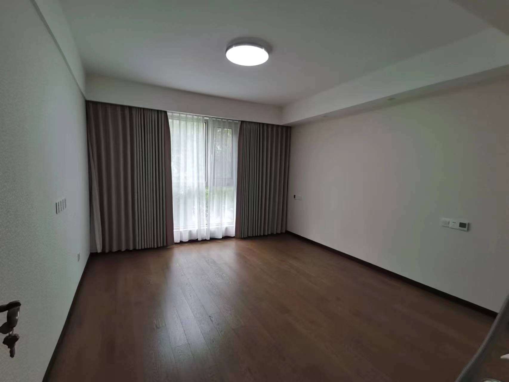 锦峰大厦 3室2厅2卫 165m&sup2;