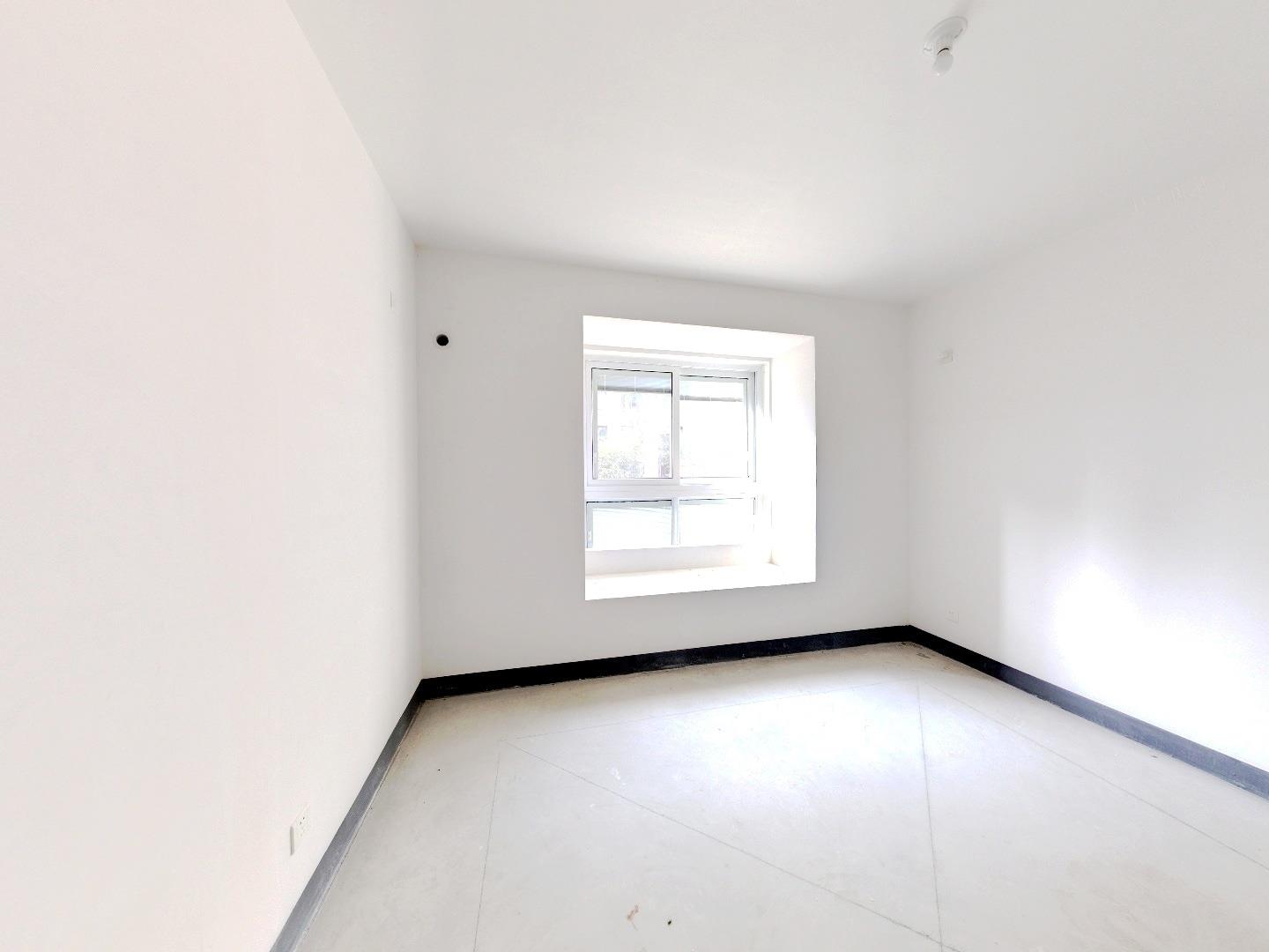 新城香溢紫郡 3室2厅2卫 111.86m&sup2;
