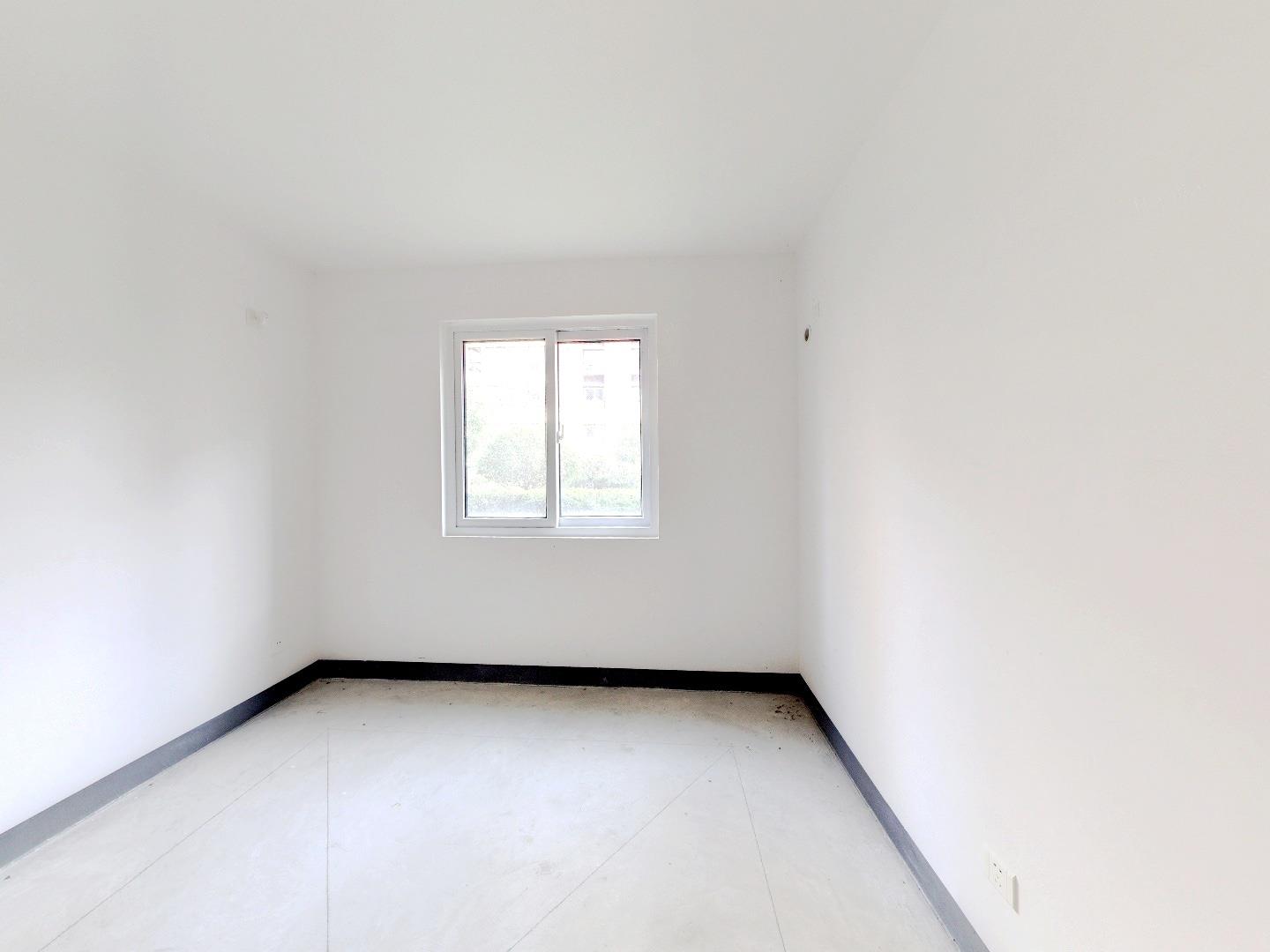 新城香溢紫郡 3室2厅2卫 111.86m&sup2;