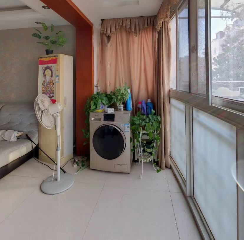 锦绣花园 3室1厅1卫 114.99m&sup2;
