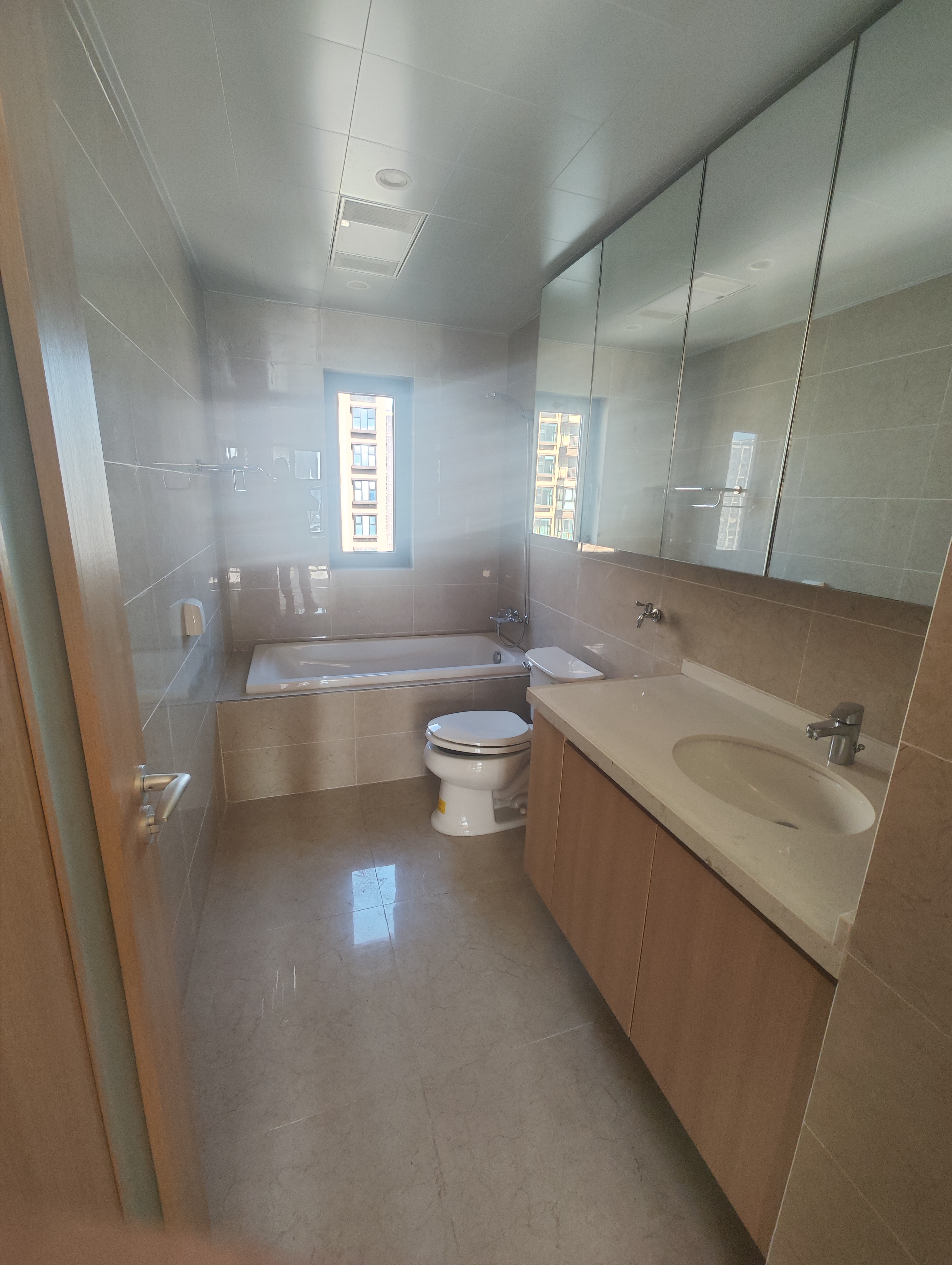 云樾河山 4室2厅2卫 142m&sup2;