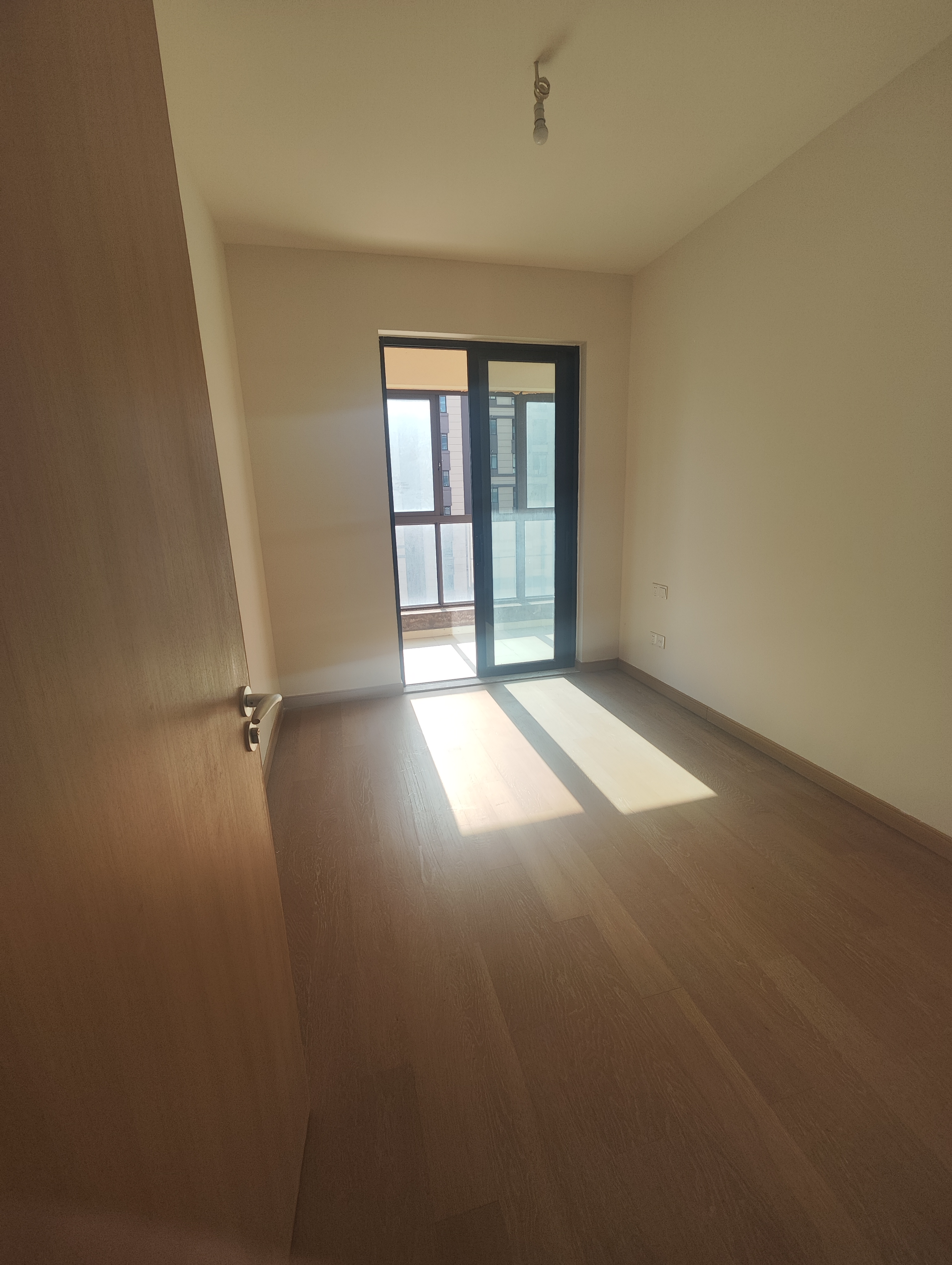 云樾河山 4室2厅2卫 142m&sup2;