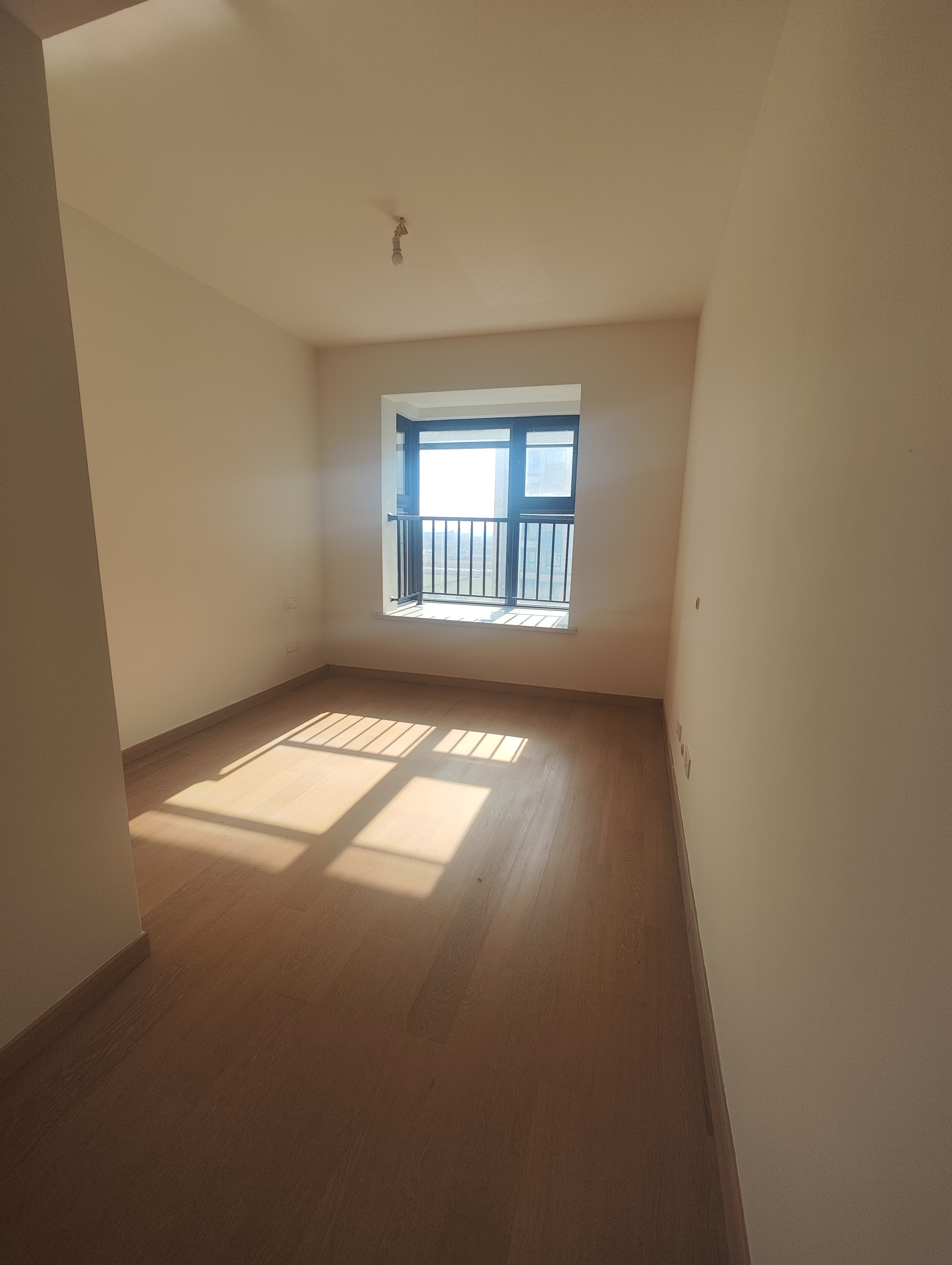 云樾河山 4室2厅2卫 142m&sup2;