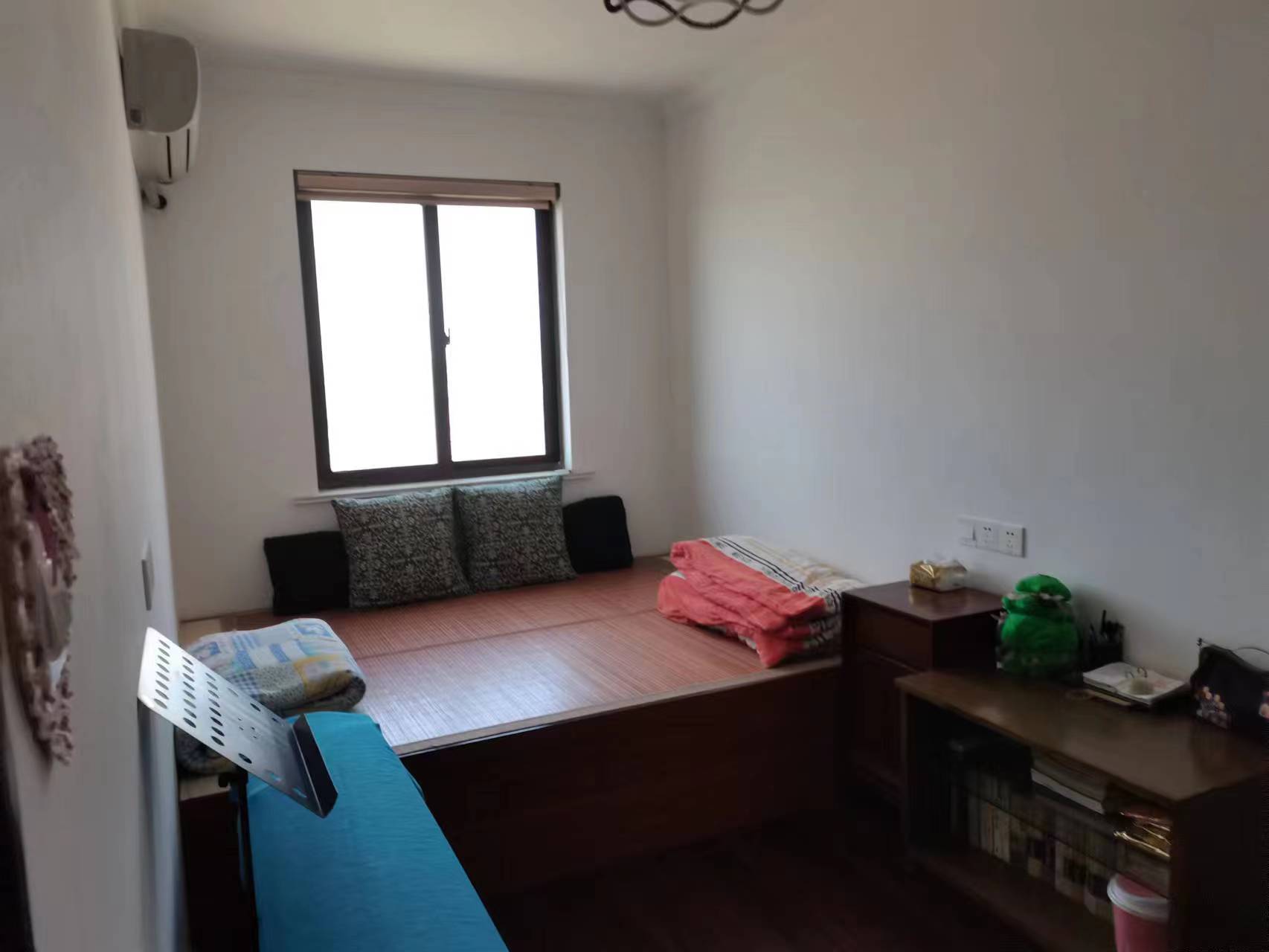 汇富花苑 3室2厅2卫 157.00m&sup2;