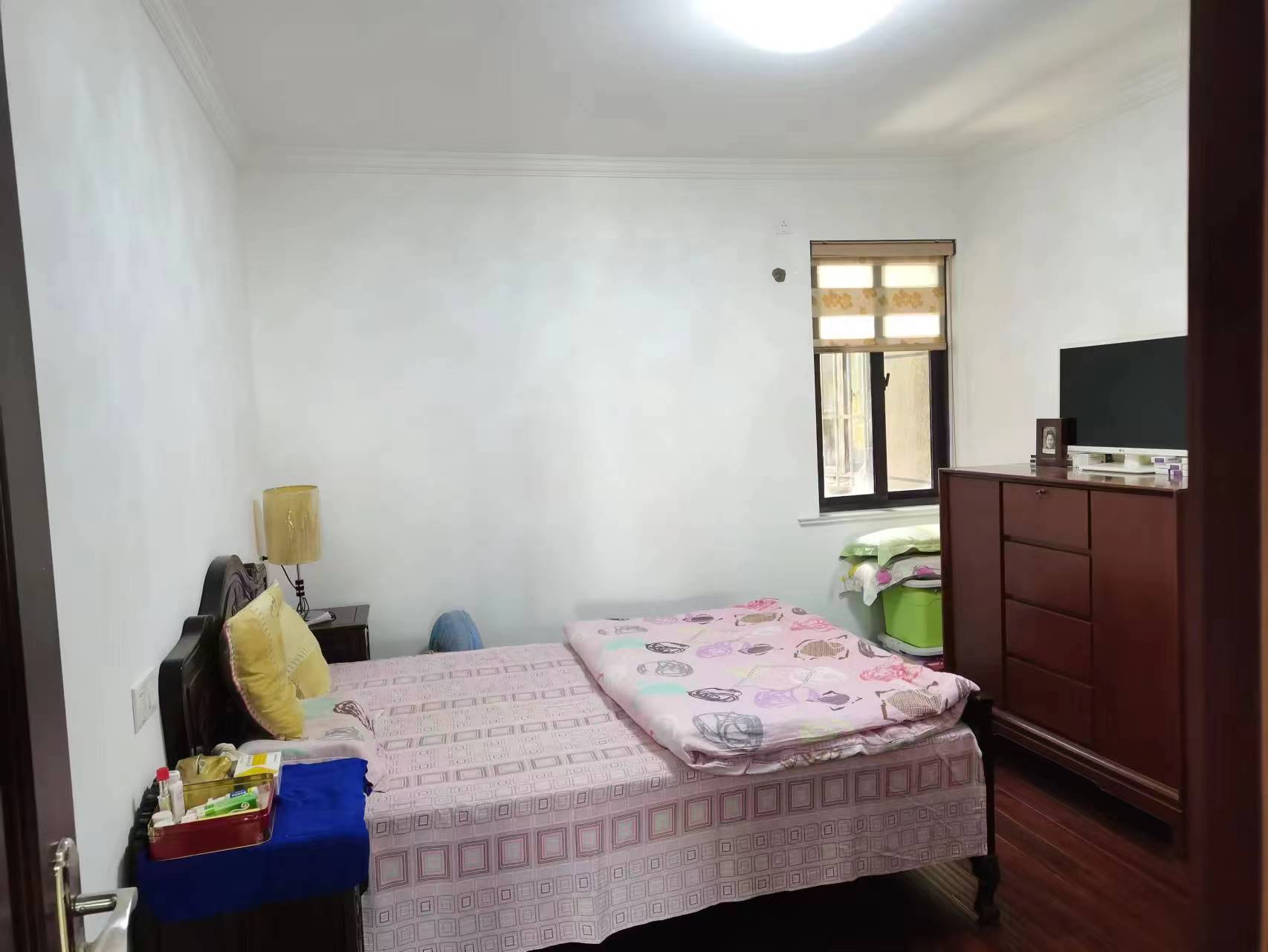 汇富花苑 3室2厅2卫 157.00m&sup2;