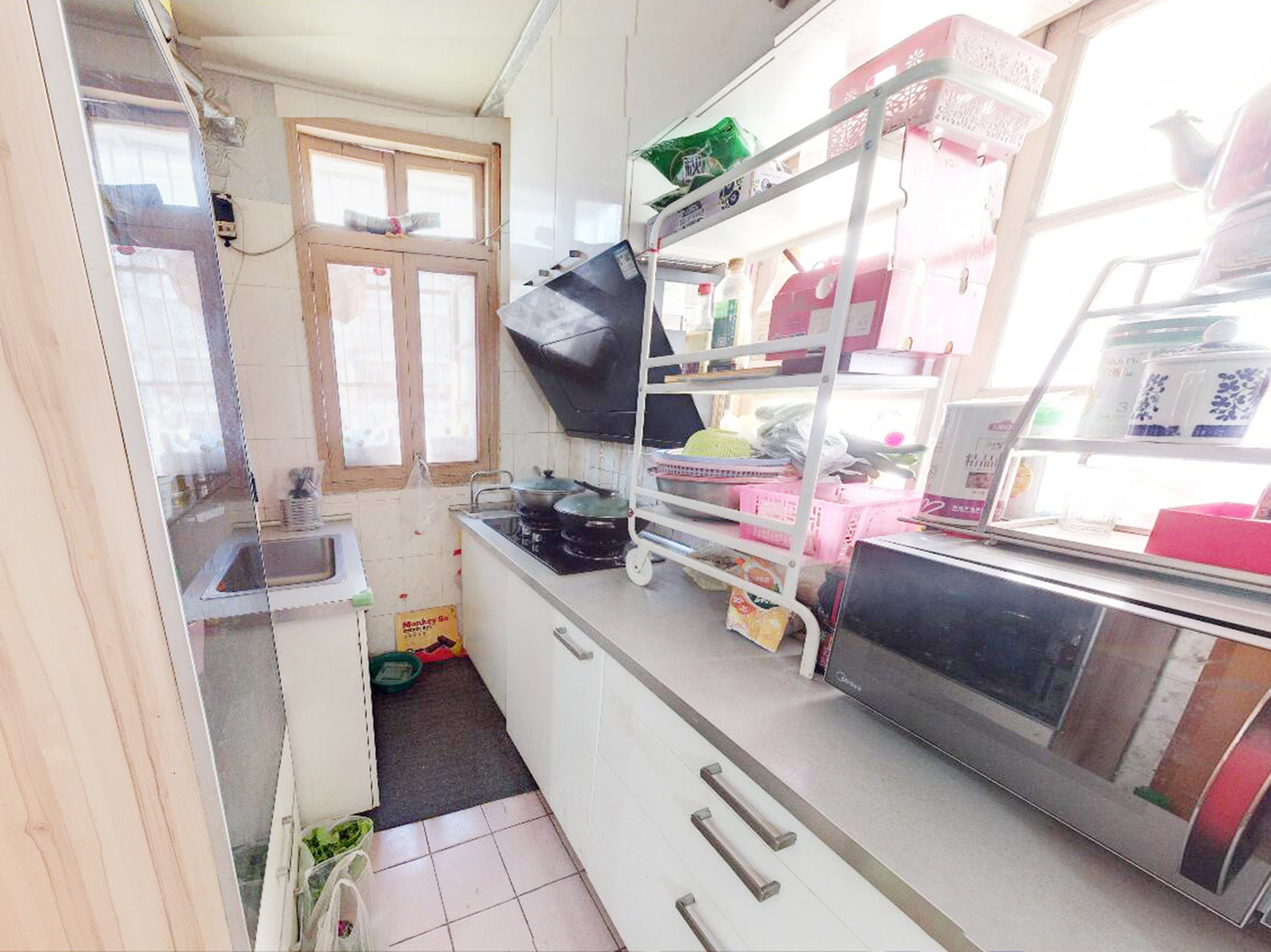 银花苑 3室1厅1卫 83m&sup2;