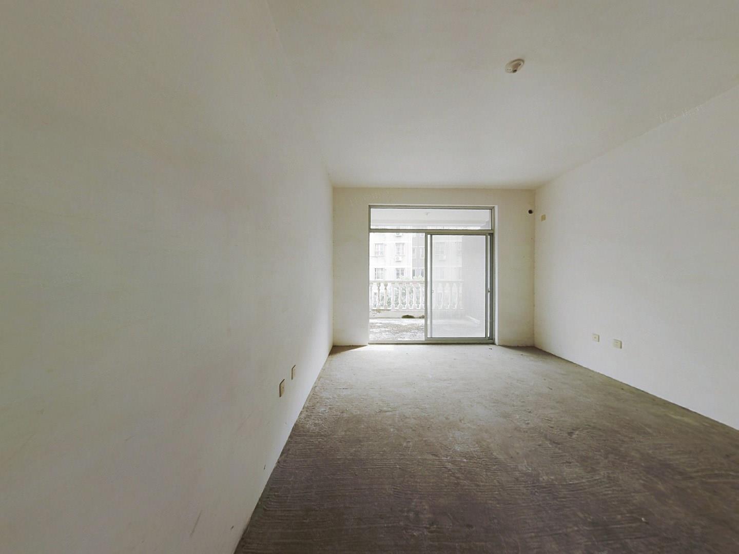 华德大唐花苑 5室3厅4卫 326.94m&sup2;