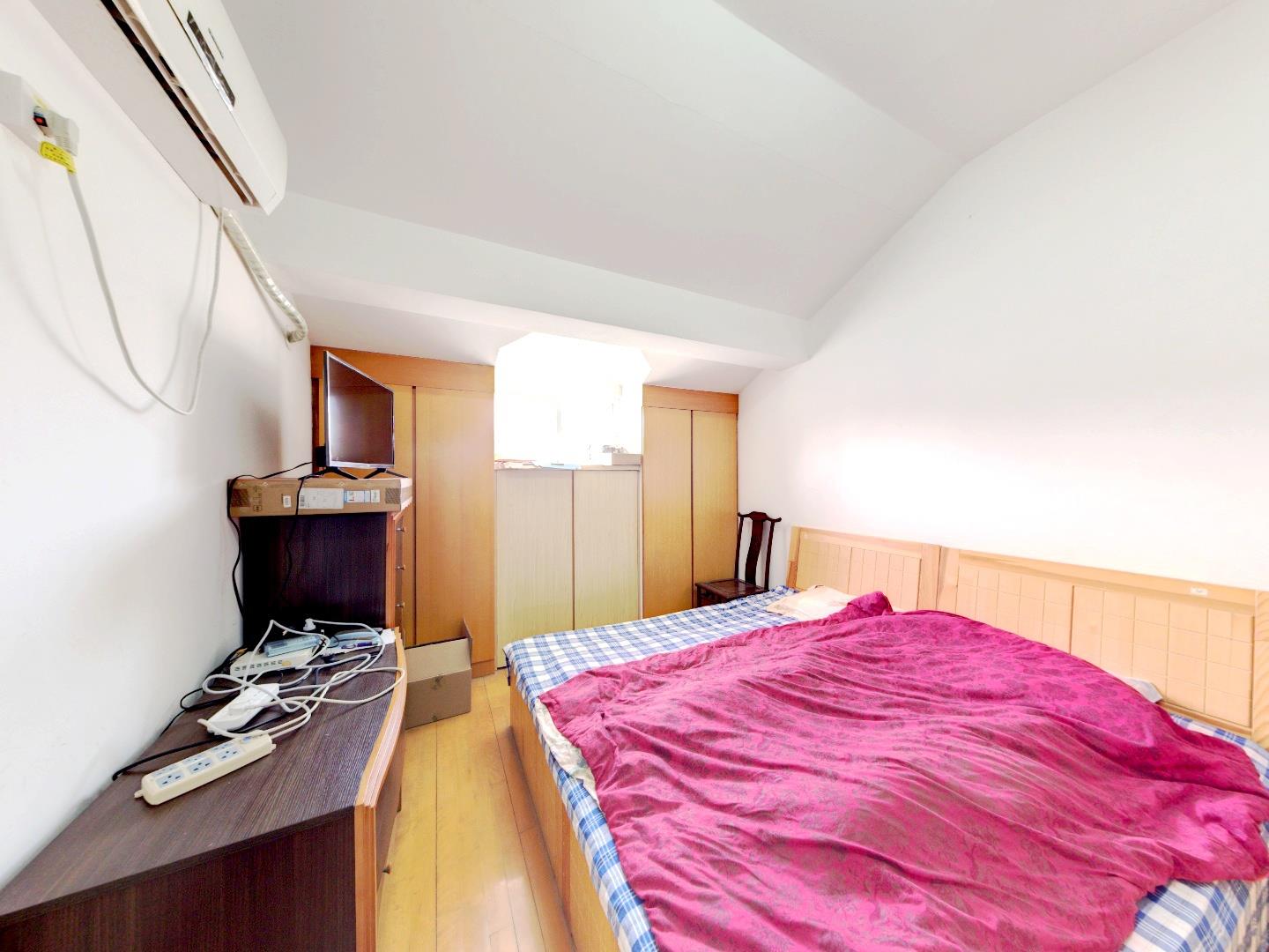 三喜花苑 3室2厅1卫 134.71m&sup2;