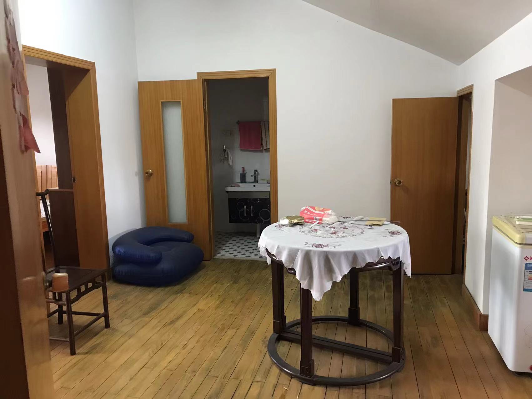 三喜花苑 3室2厅1卫 134.71m&sup2;