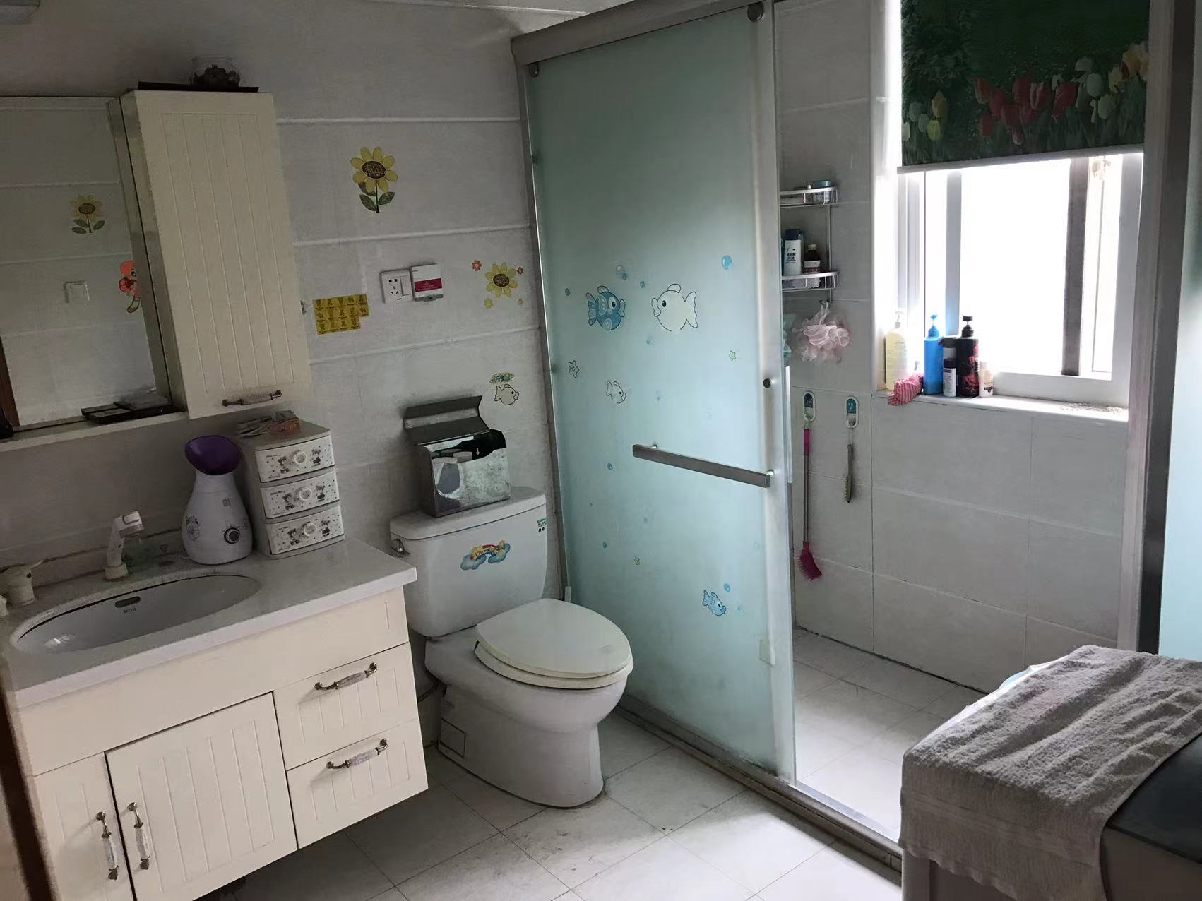 三喜花苑 3室2厅1卫 134.71m&sup2;