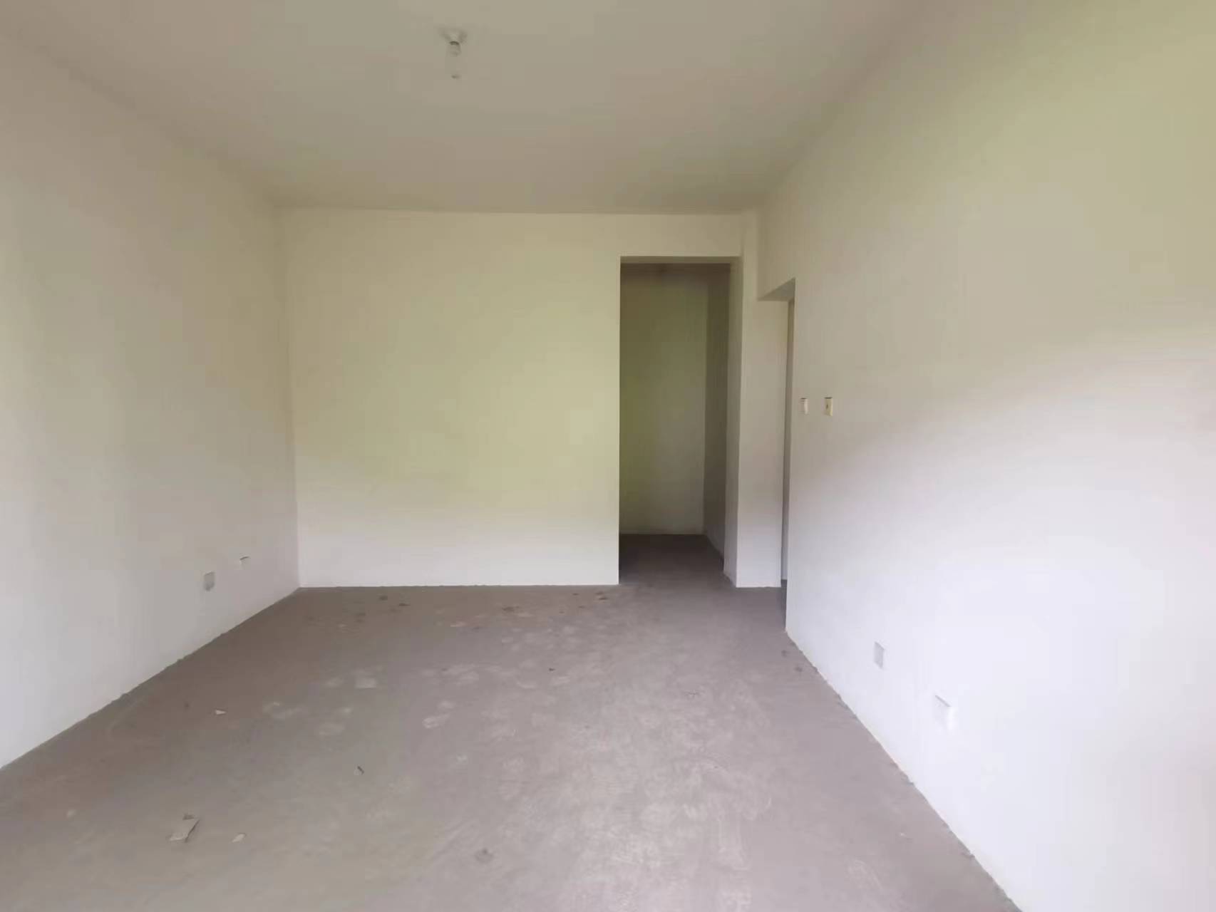 城市嘉苑 3室2厅1卫 145m&sup2;