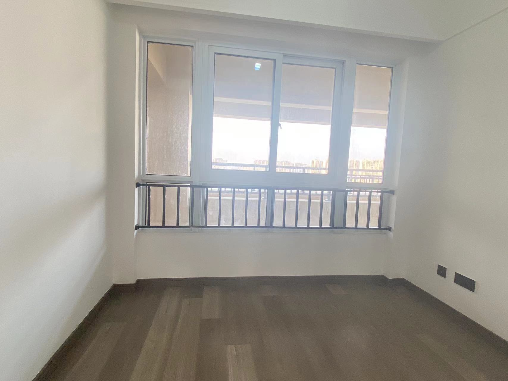 世茂云锦(九龙庭广场) 3室2厅1卫 108m&sup2;