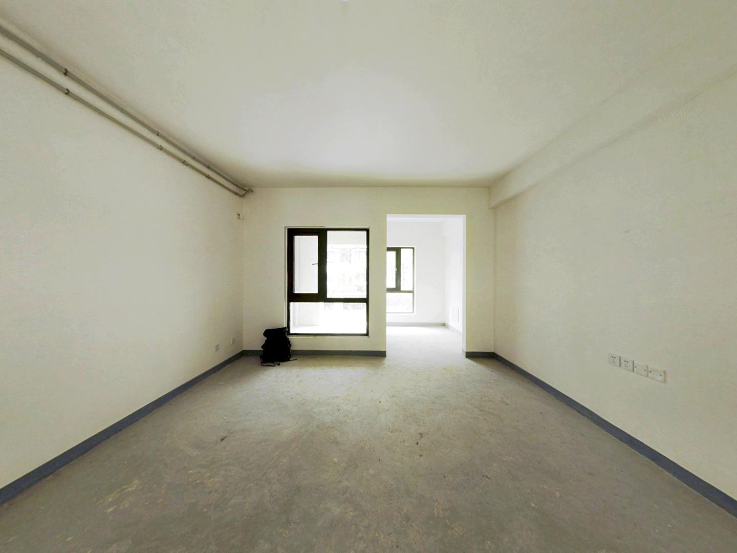 万科城市之光 4室2厅2卫 240m²